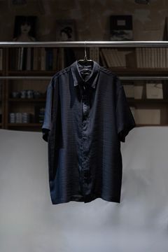 SHEER SHARKSKIN SS SHIRT / NAVY
