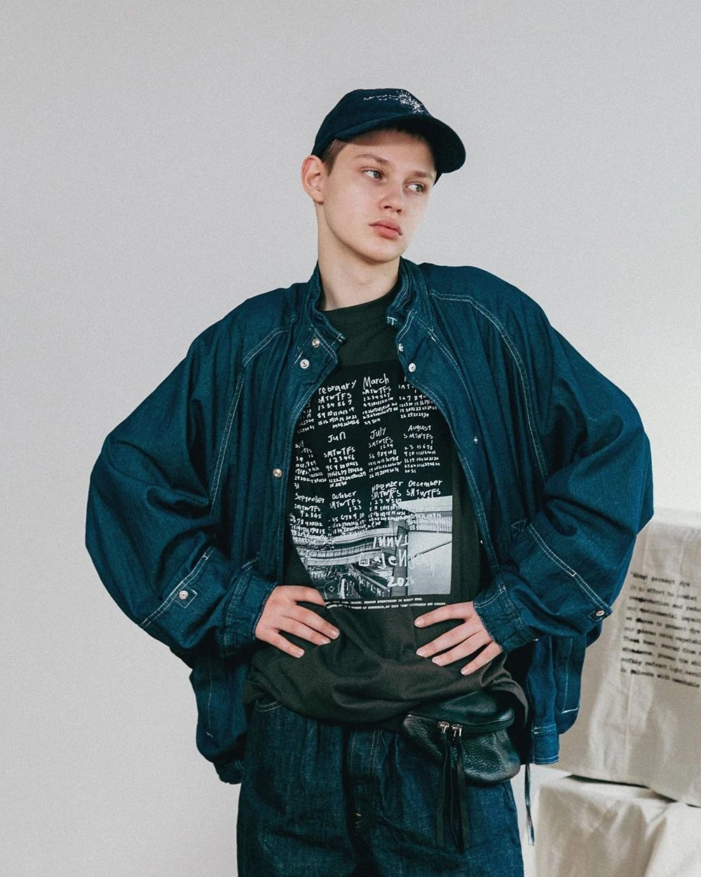 PHOTO CALENDER TEE / Black