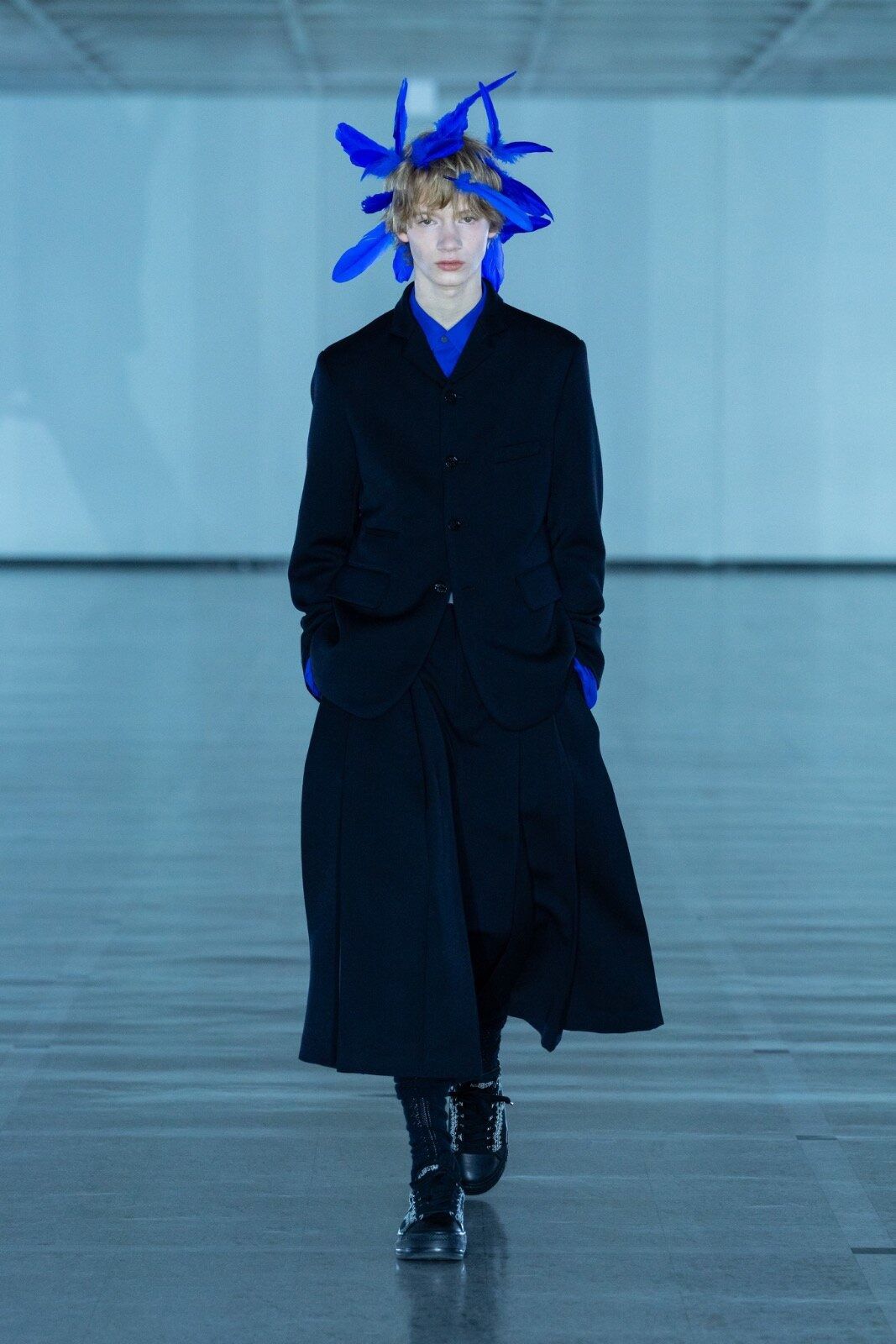 PICTURESQUE ANTIQUE SNEAKER WITH CONVERSE / BLACK