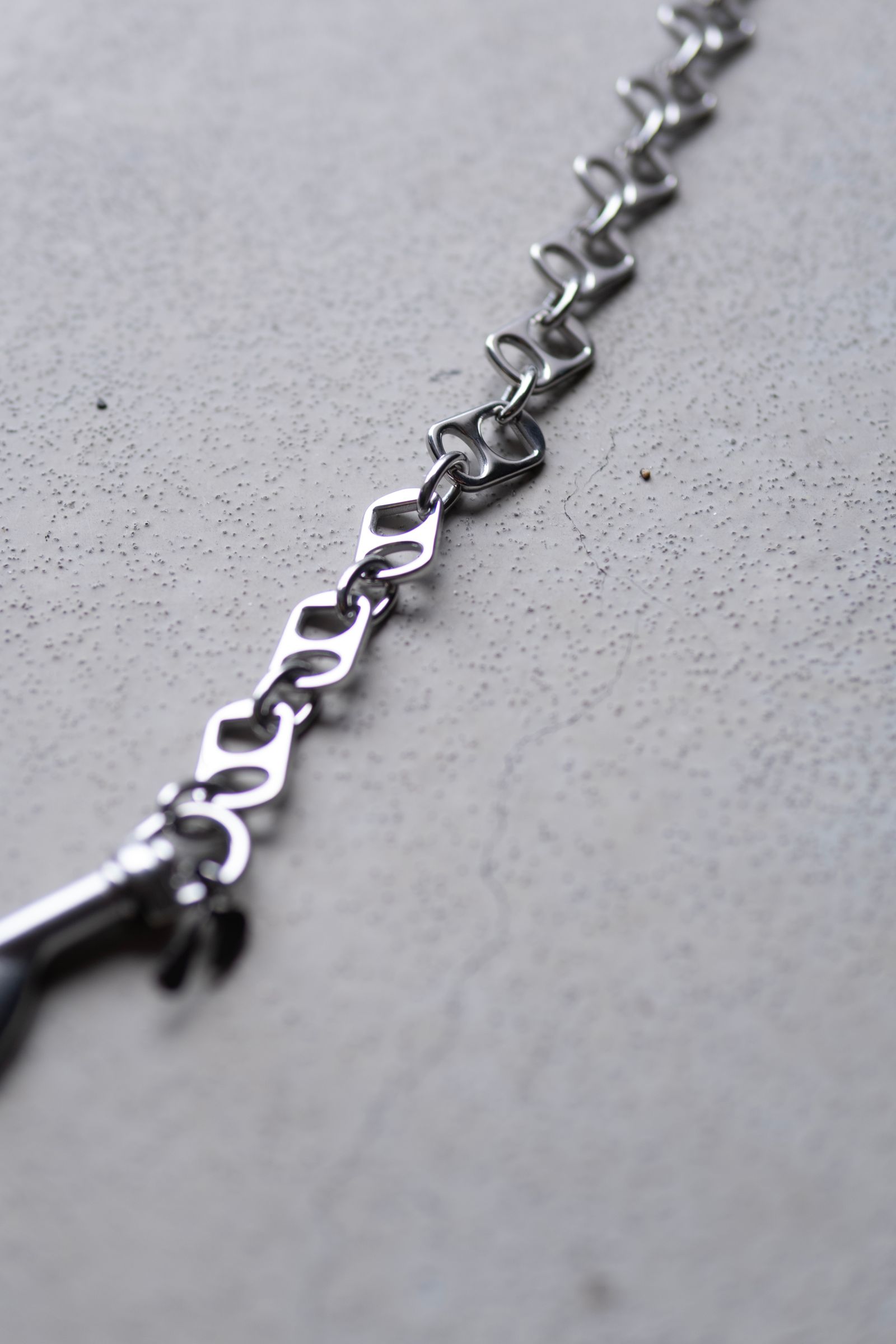 PULL TAB PANTS CHAIN / SILVER