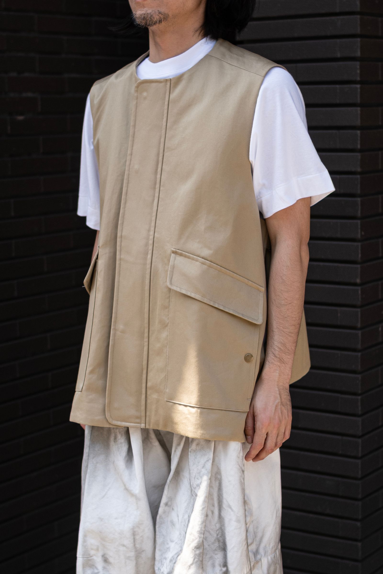 Full-Zip Vest / Beige