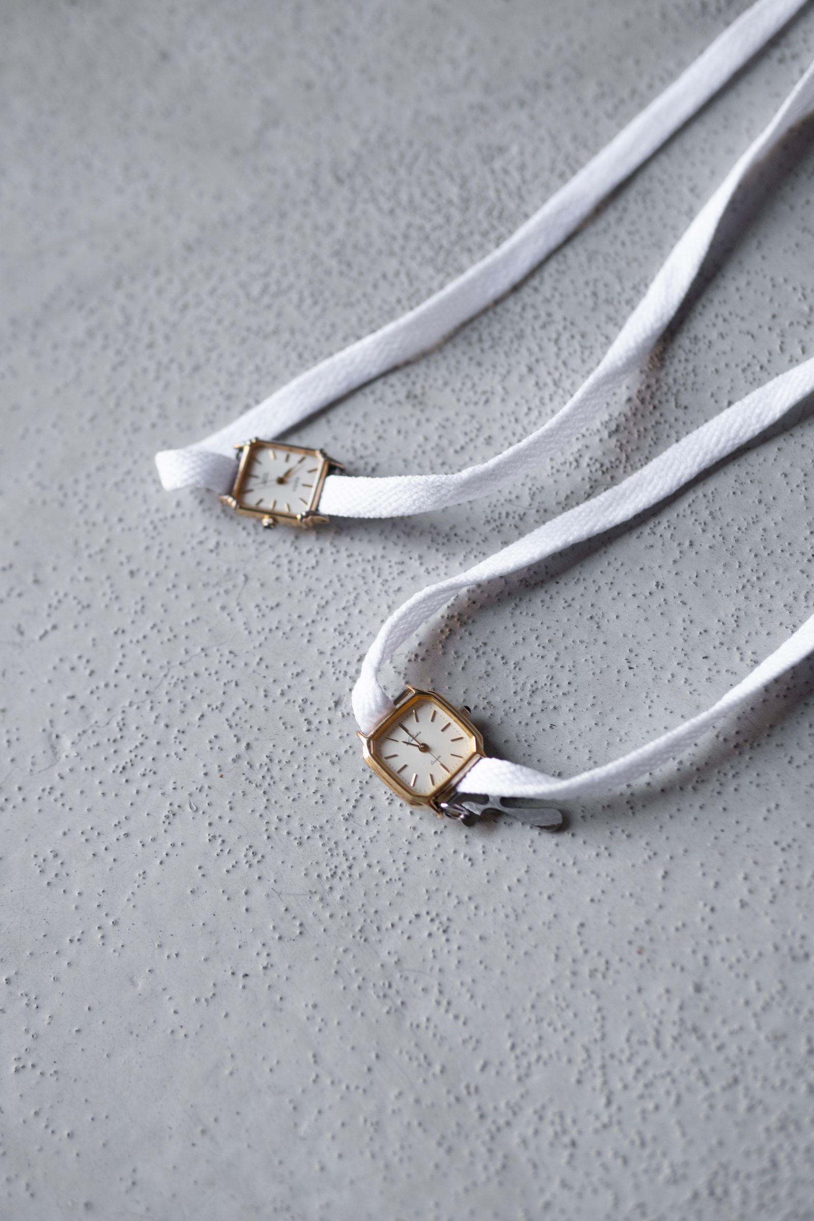 VINTAGE WATCH SHOELACE / White