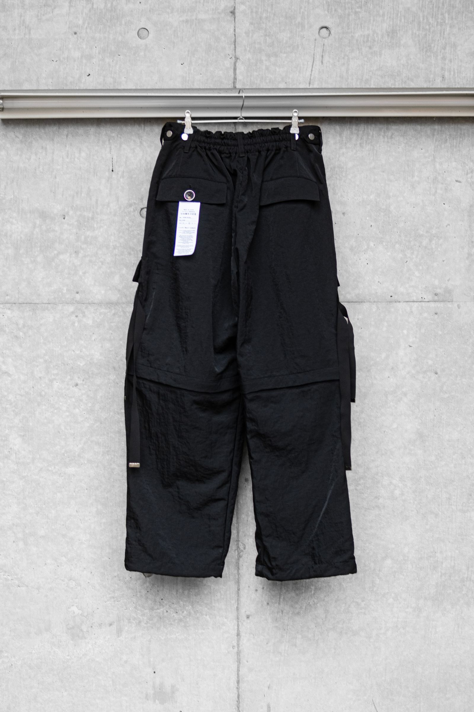 DETACHABLE WIDE CARGO PANTS / BLACK