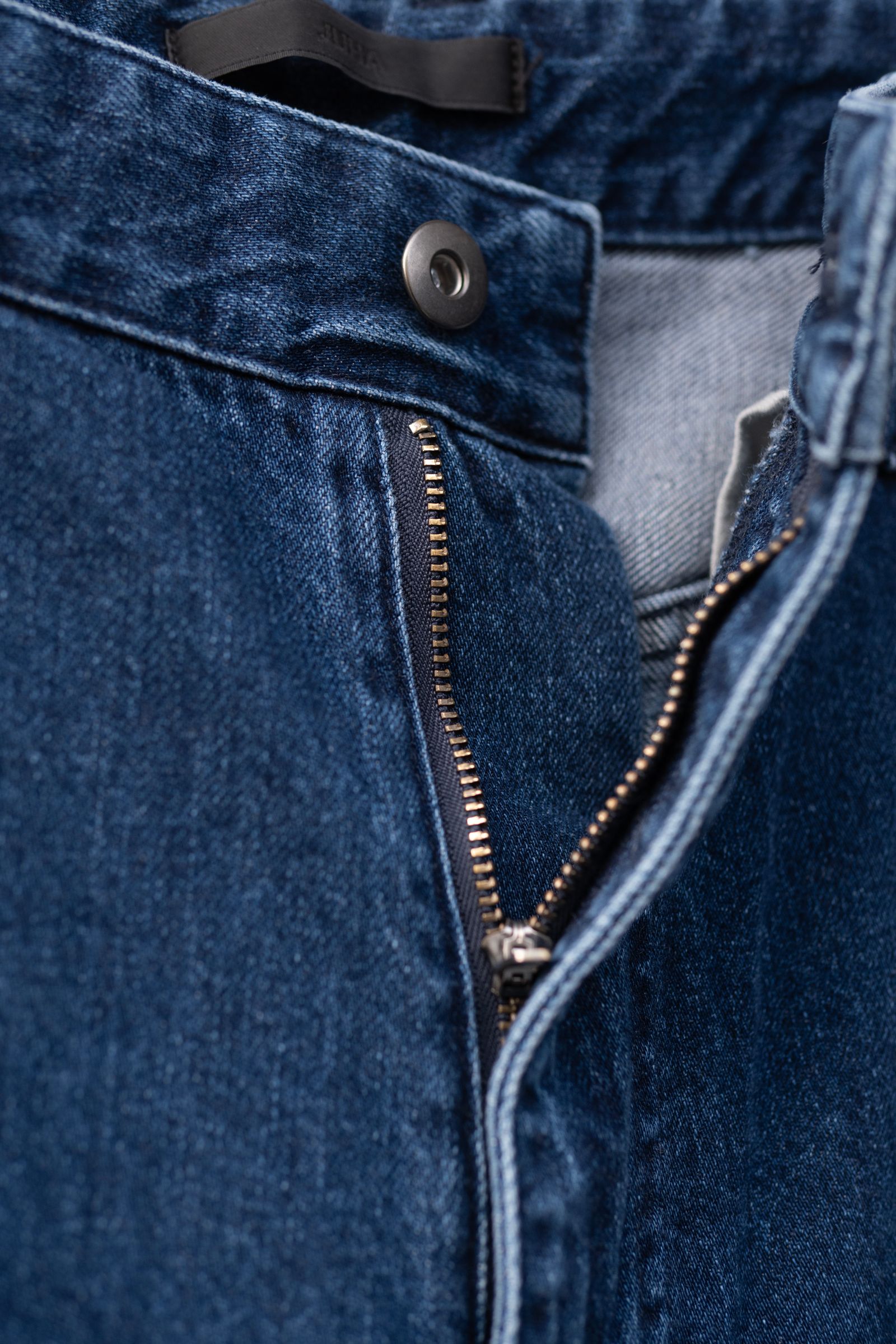 DAMAGE BAGGY DENIM PANTS / Navy