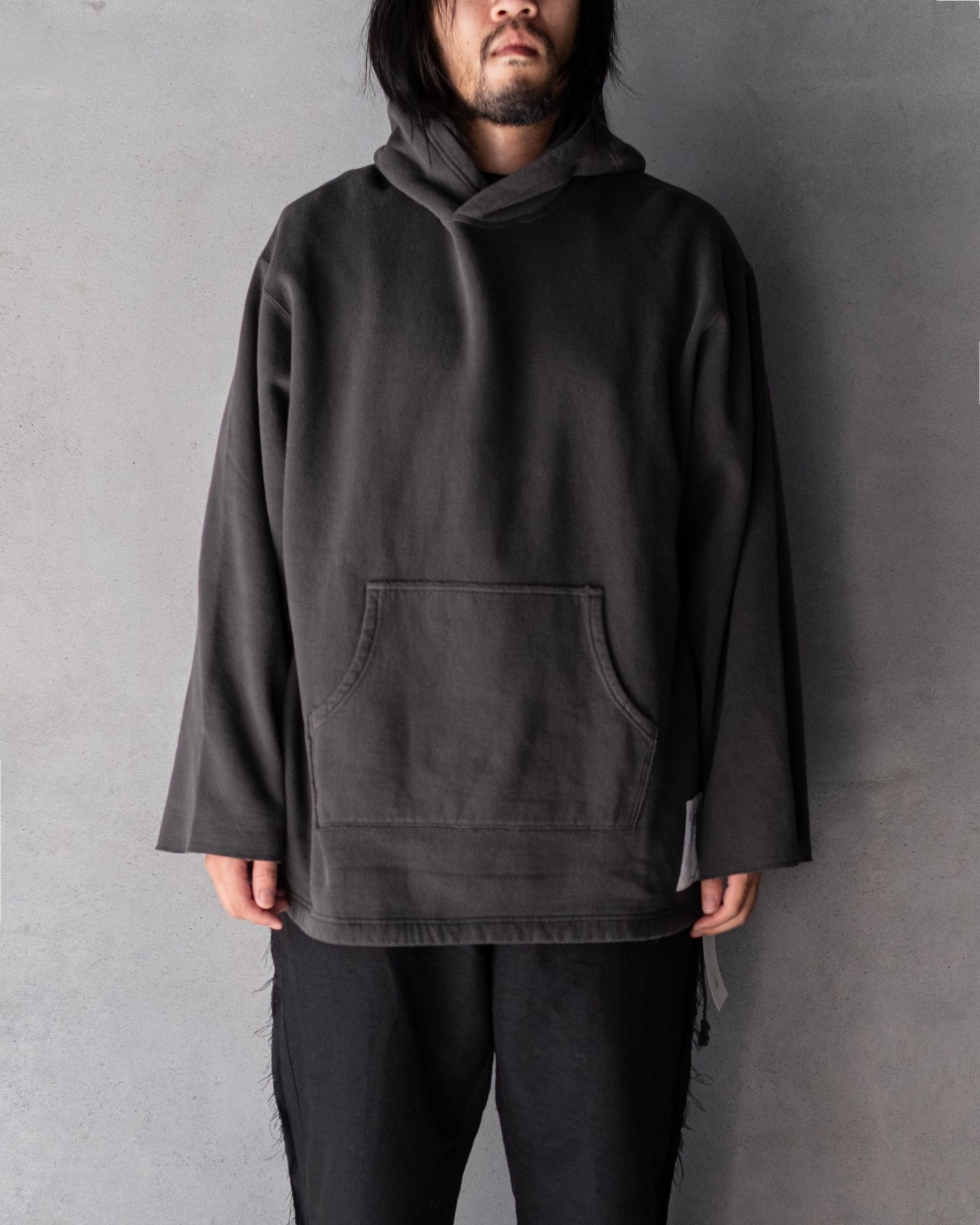 SWEAT HOODIE / Sumikuro