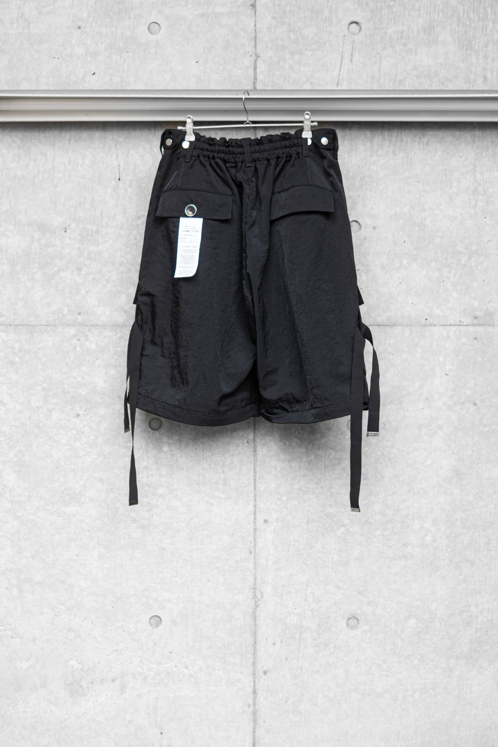 DETACHABLE WIDE CARGO PANTS / BLACK
