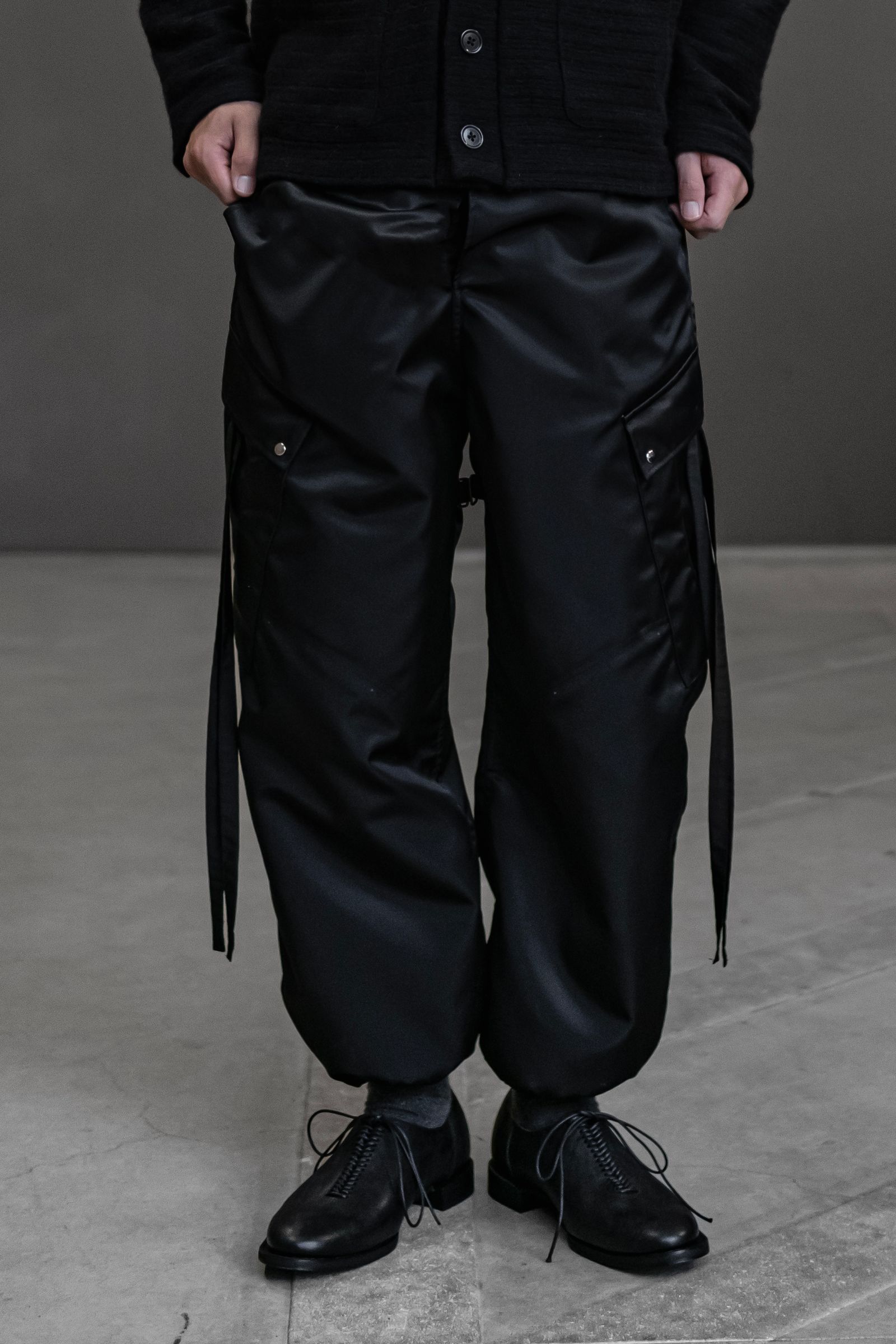 Nylon tech cargo pants