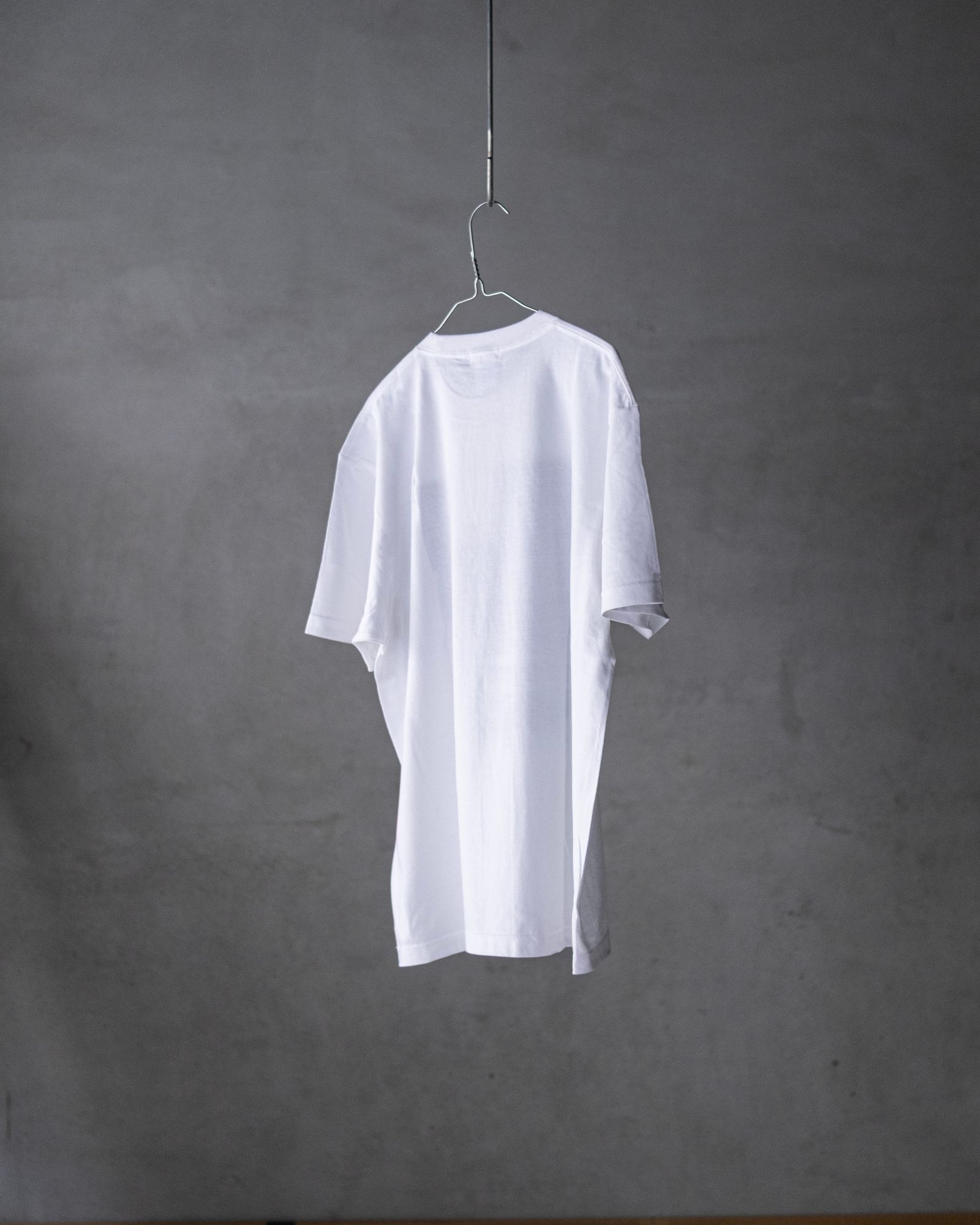 PHOTO CALENDER TEE / White