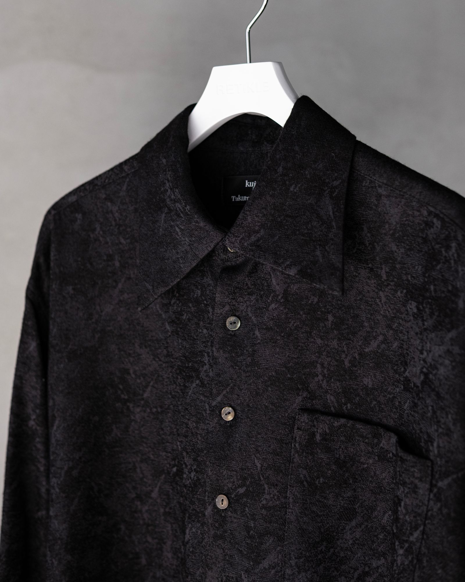 Blurred Pattern Jacquard Oversized Shirt / Black