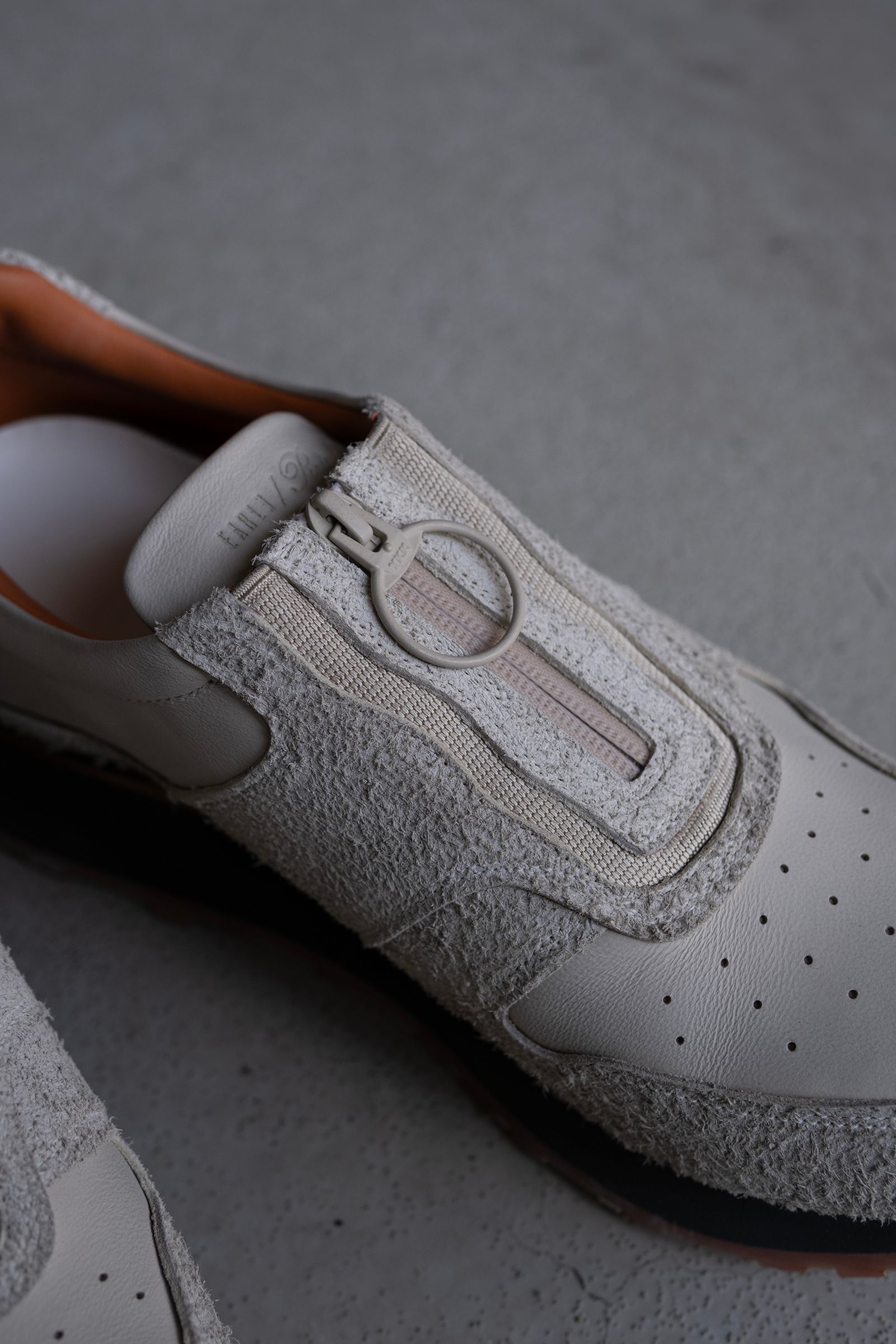 Zip & gore runner / Light beige