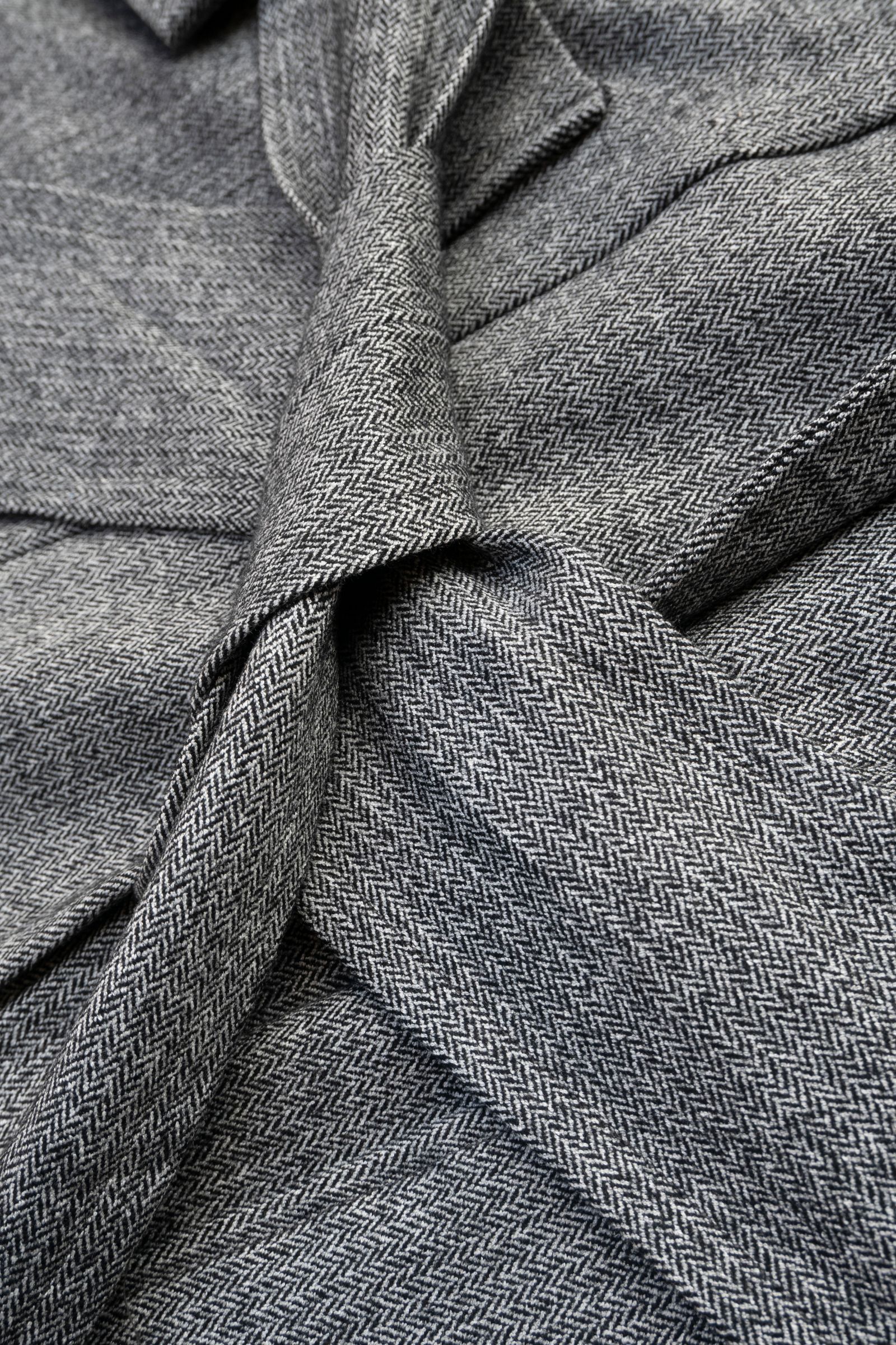 ATHA - CLASSICAL HERRINGBONE NORAGI LONG COAT / GRAY | Retikle