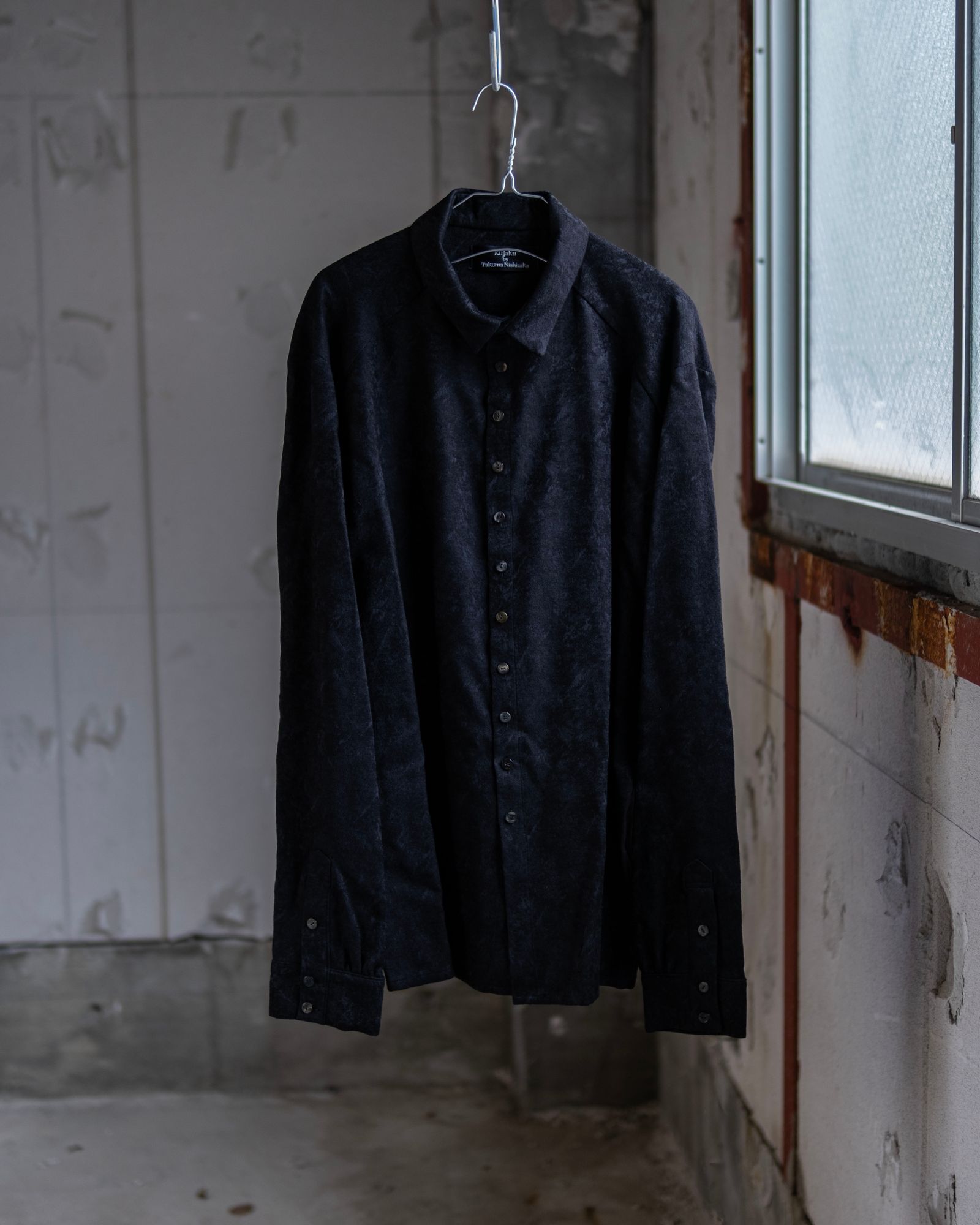 Blurred Pattern Jacquard kjk Shirt / Black