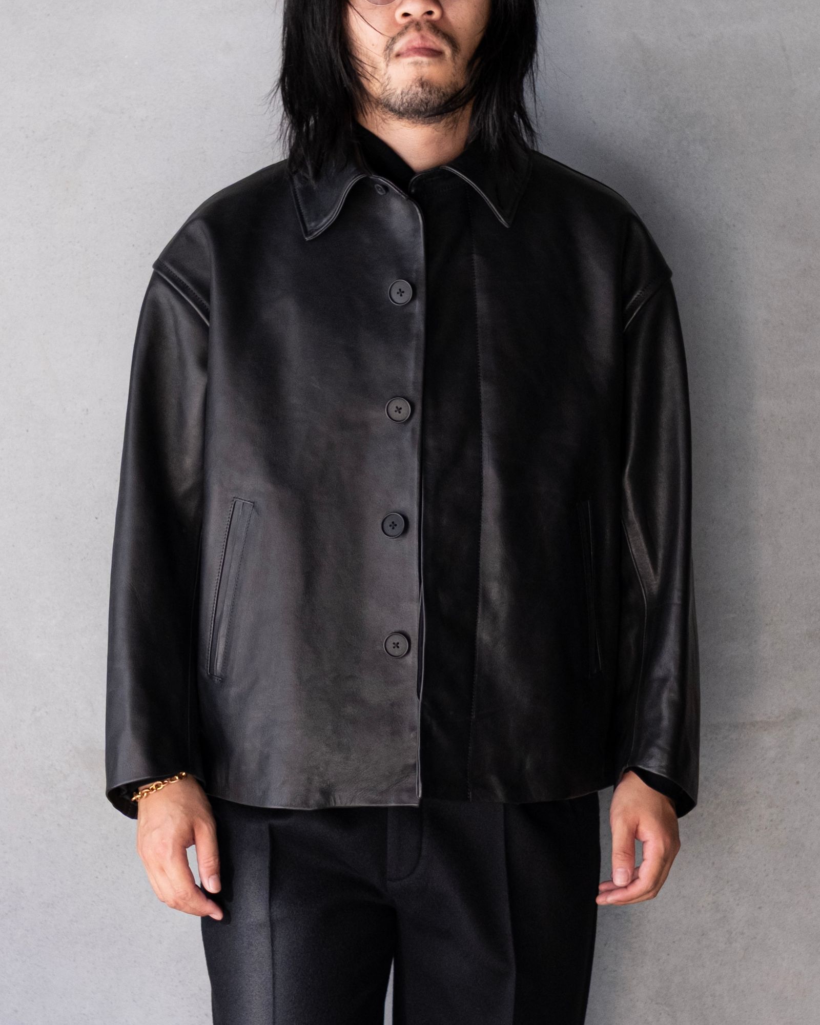 Leather Wide Elbow Coat / Black