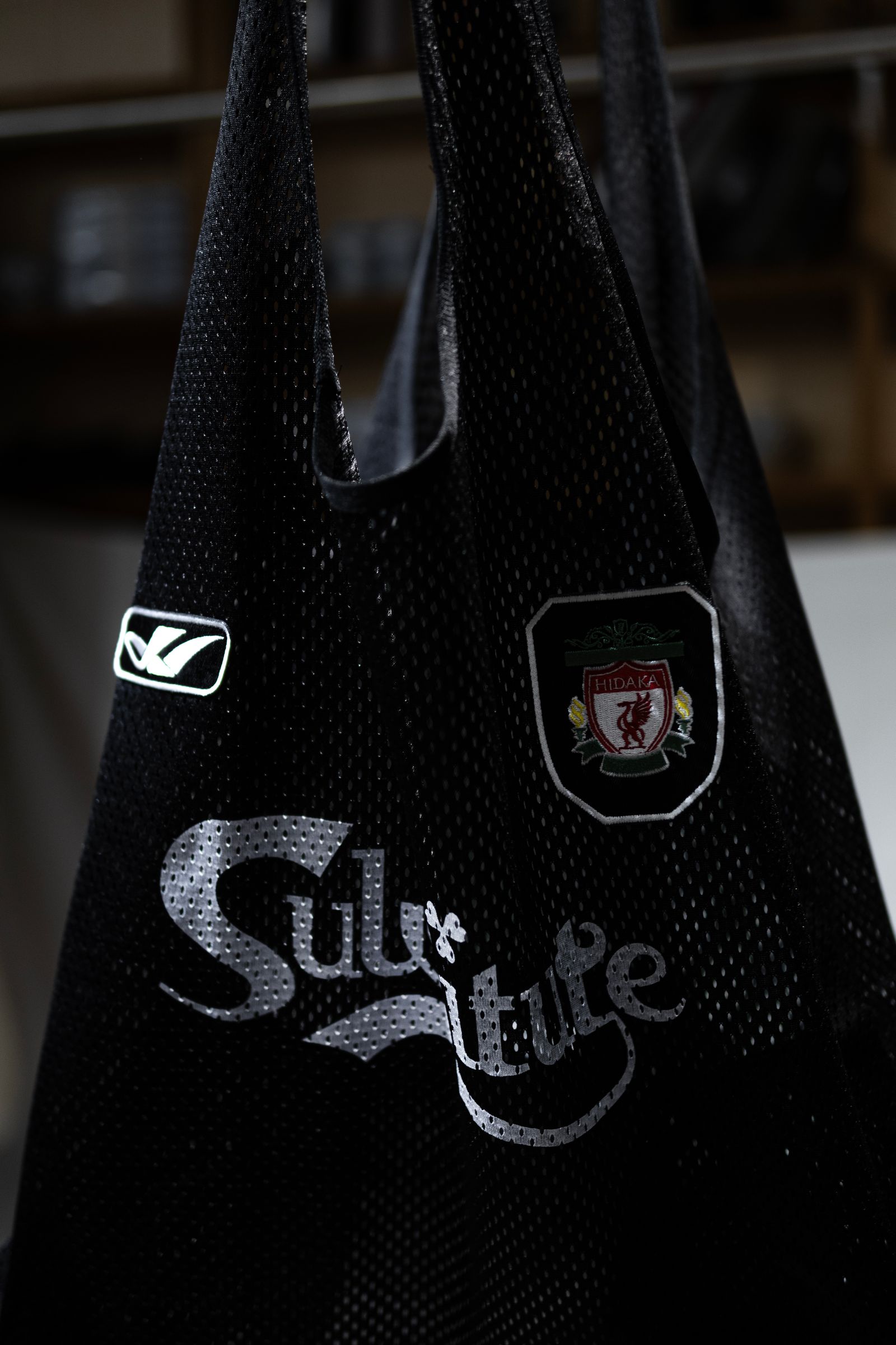 "SUBSTITUTE" BIB TOTE / BLACK