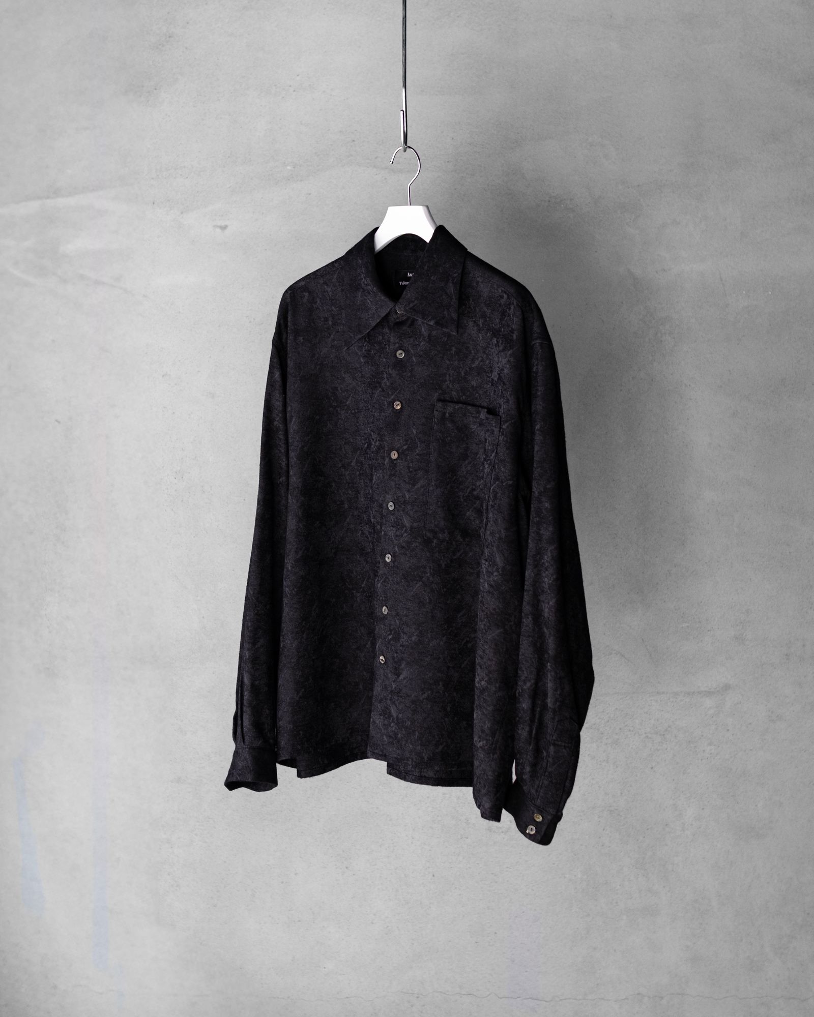 Blurred Pattern Jacquard Oversized Shirt / Black