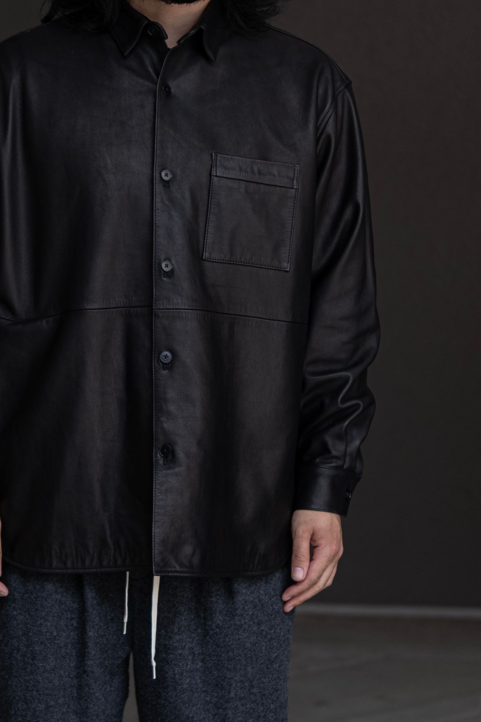 Leather Wide Shirt / Black