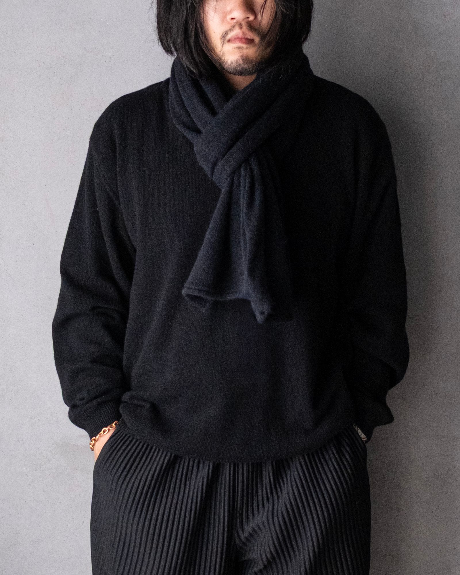 Baby Alpaca Muffler / Black