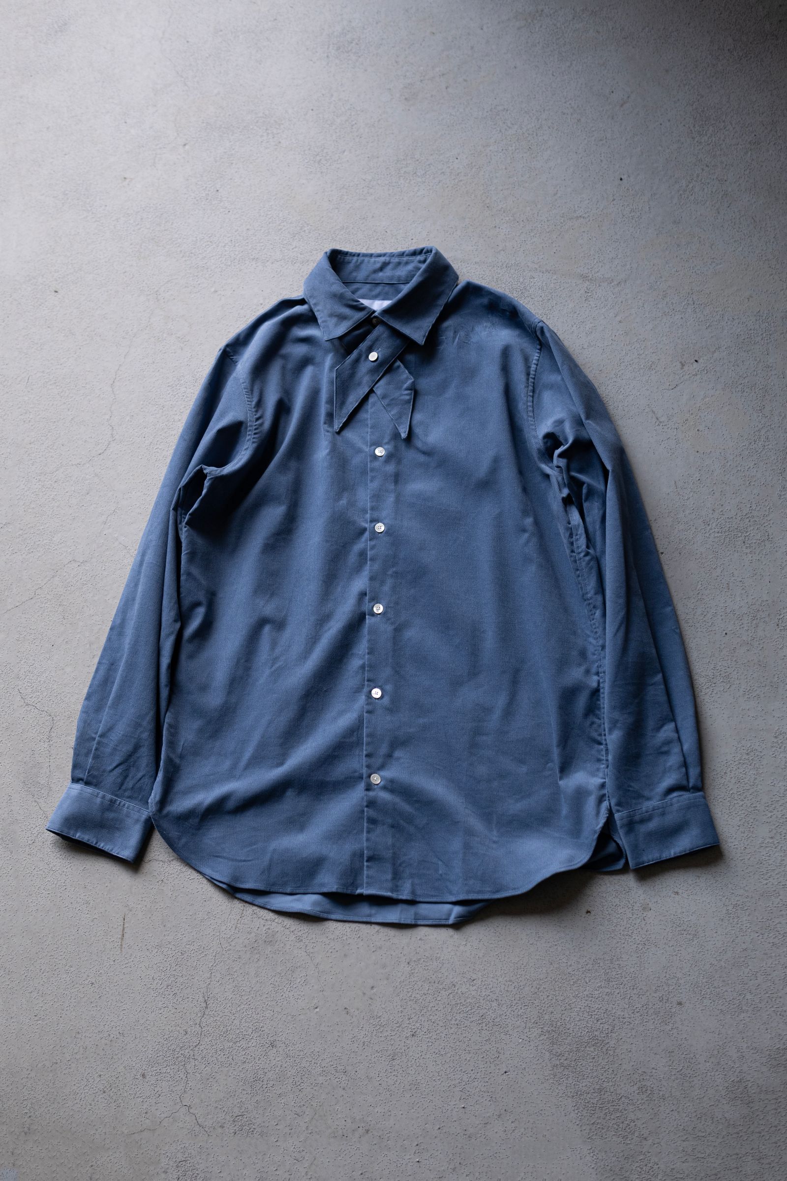 daichïogata - CORDUROY CROSSTIE SHIRTS / SAX BLUE | Retikle