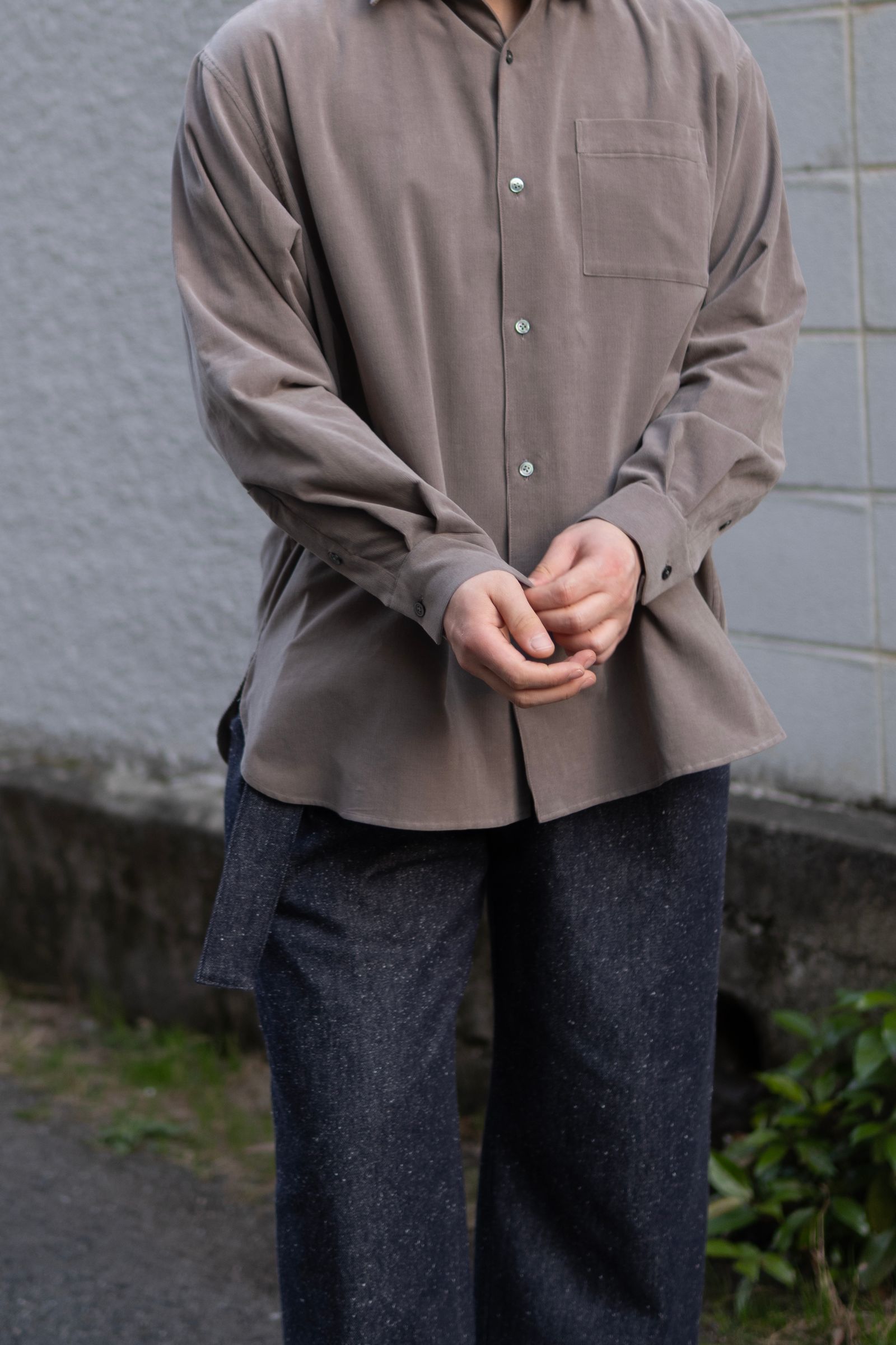 Soft Corduroy Wide Shirts / Greige