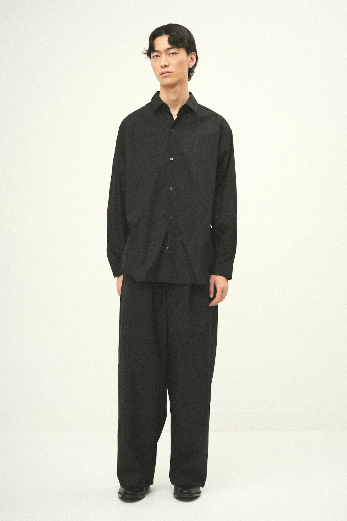 SOFT BROAD SHIRT / Black