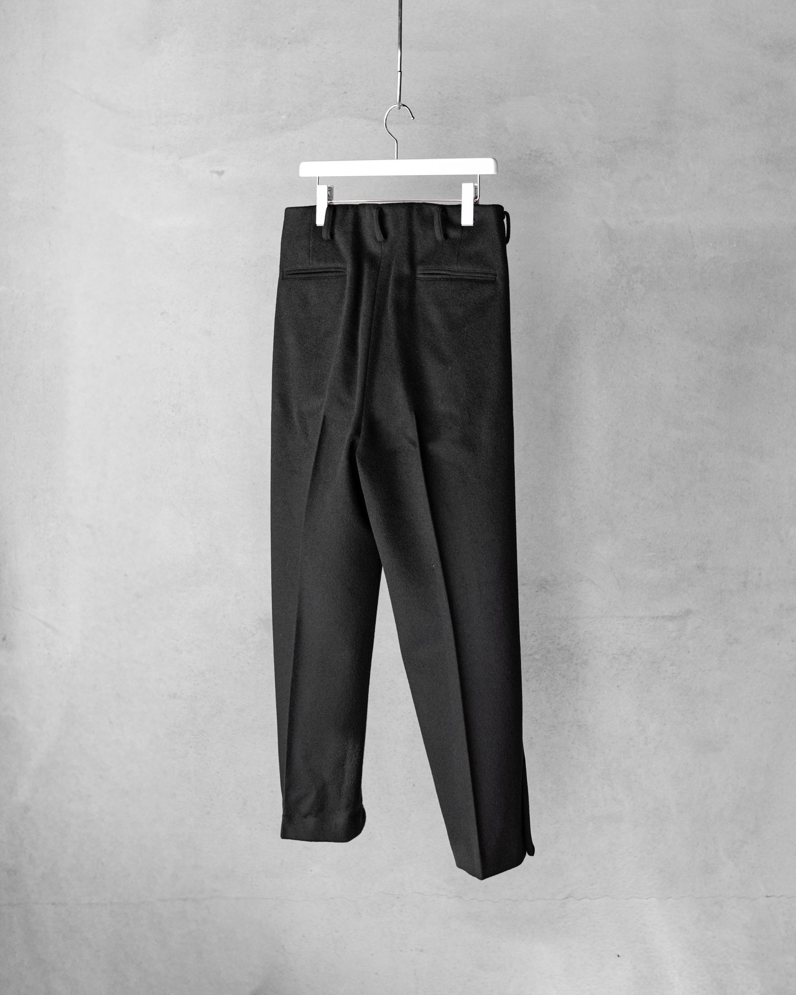 Wool Cashmere Trousers / Black