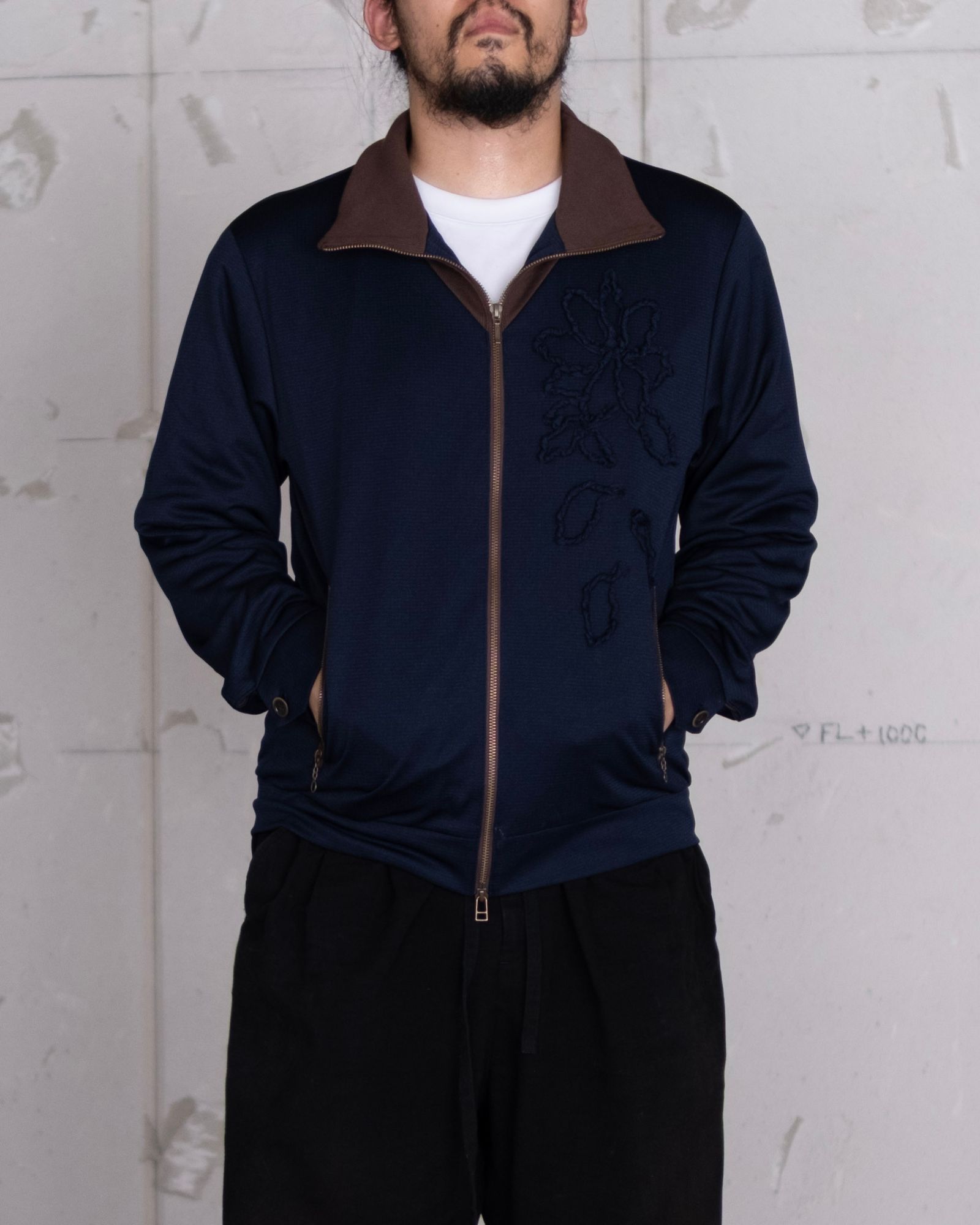 Tape embroidery track JKT / nvy