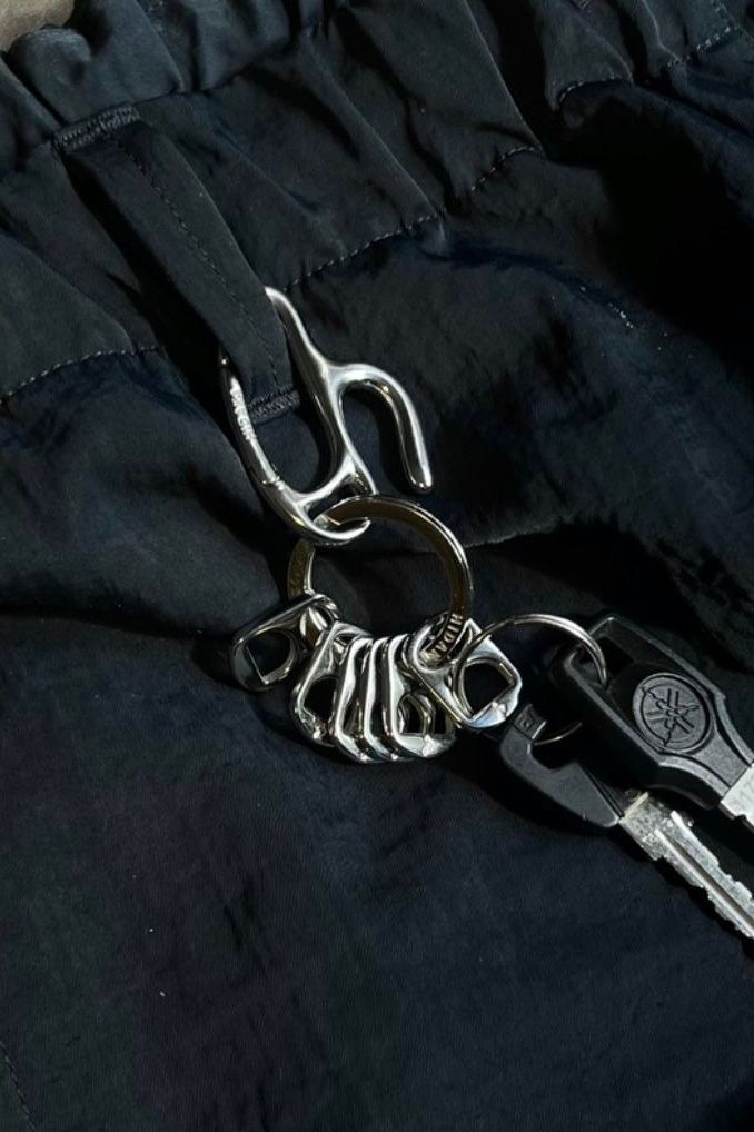 Pull Tab Shoe Charm / Silver