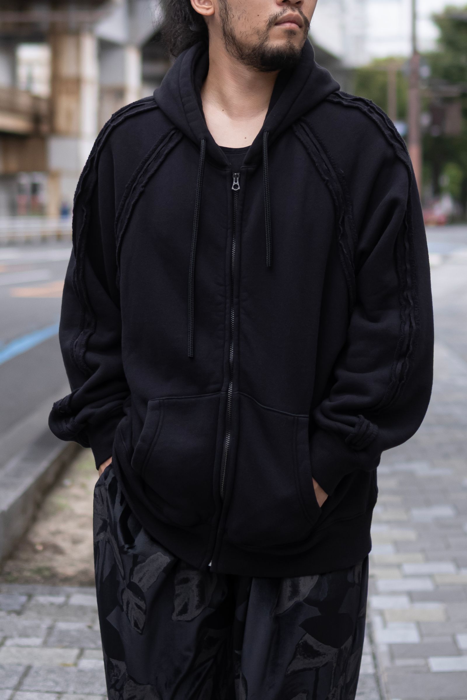 Full-Zip Sweat Hoodie / Black