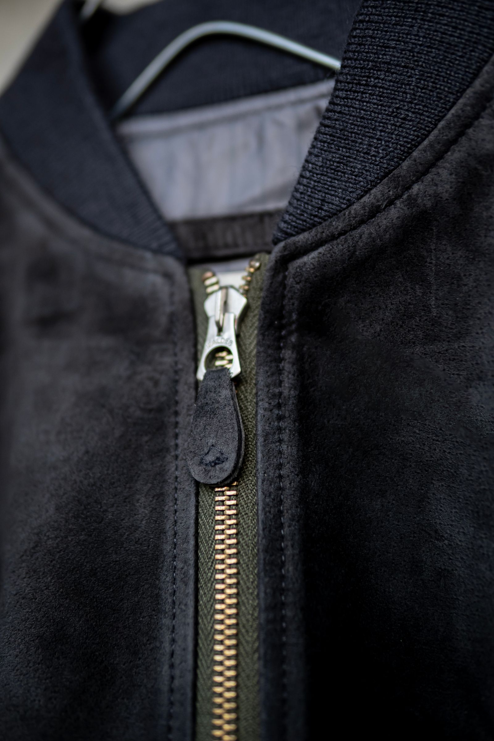 SUEDE BOMBER JACKET / Black
