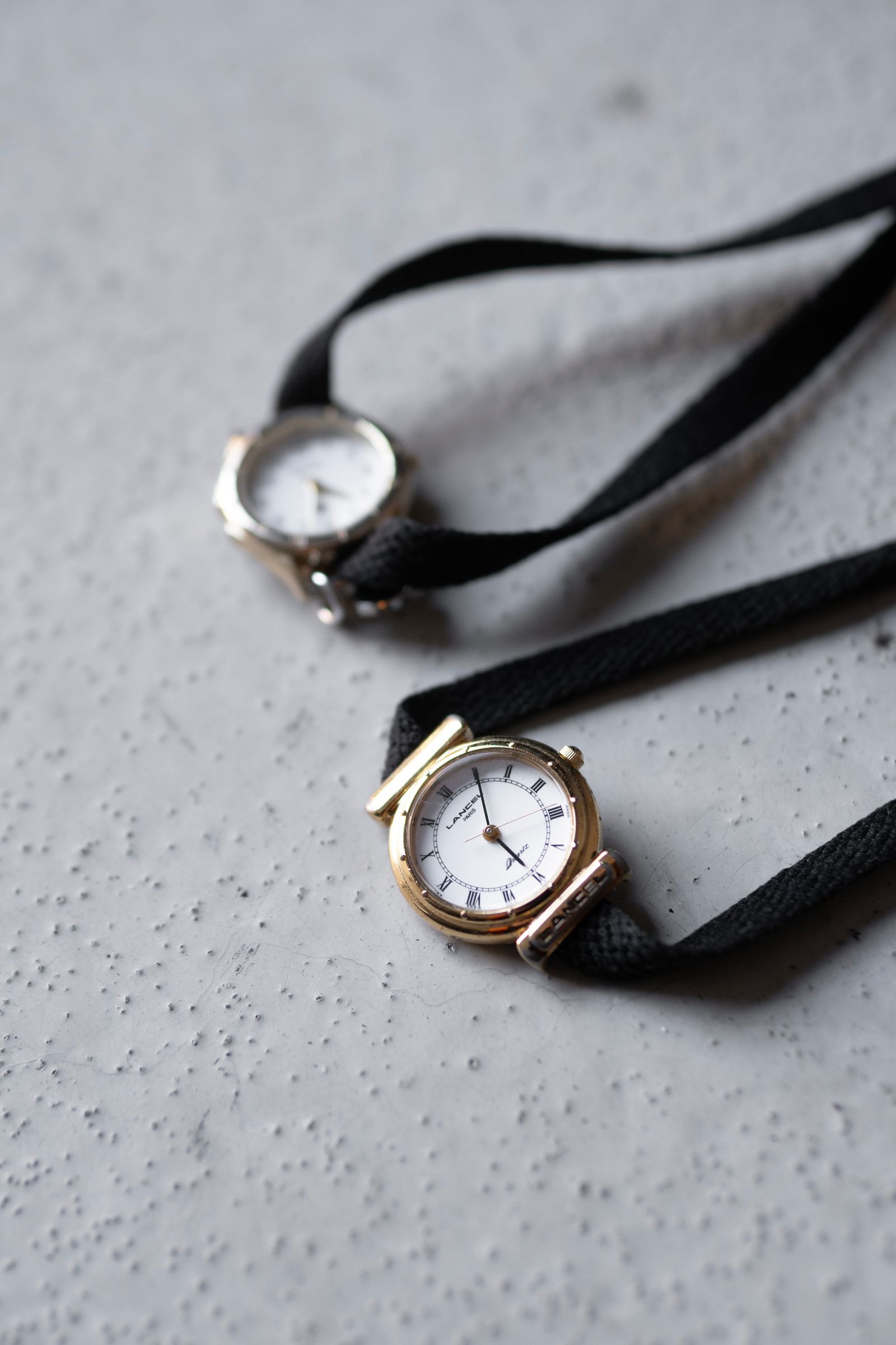 VINTAGE WATCH SHOELACE / Black