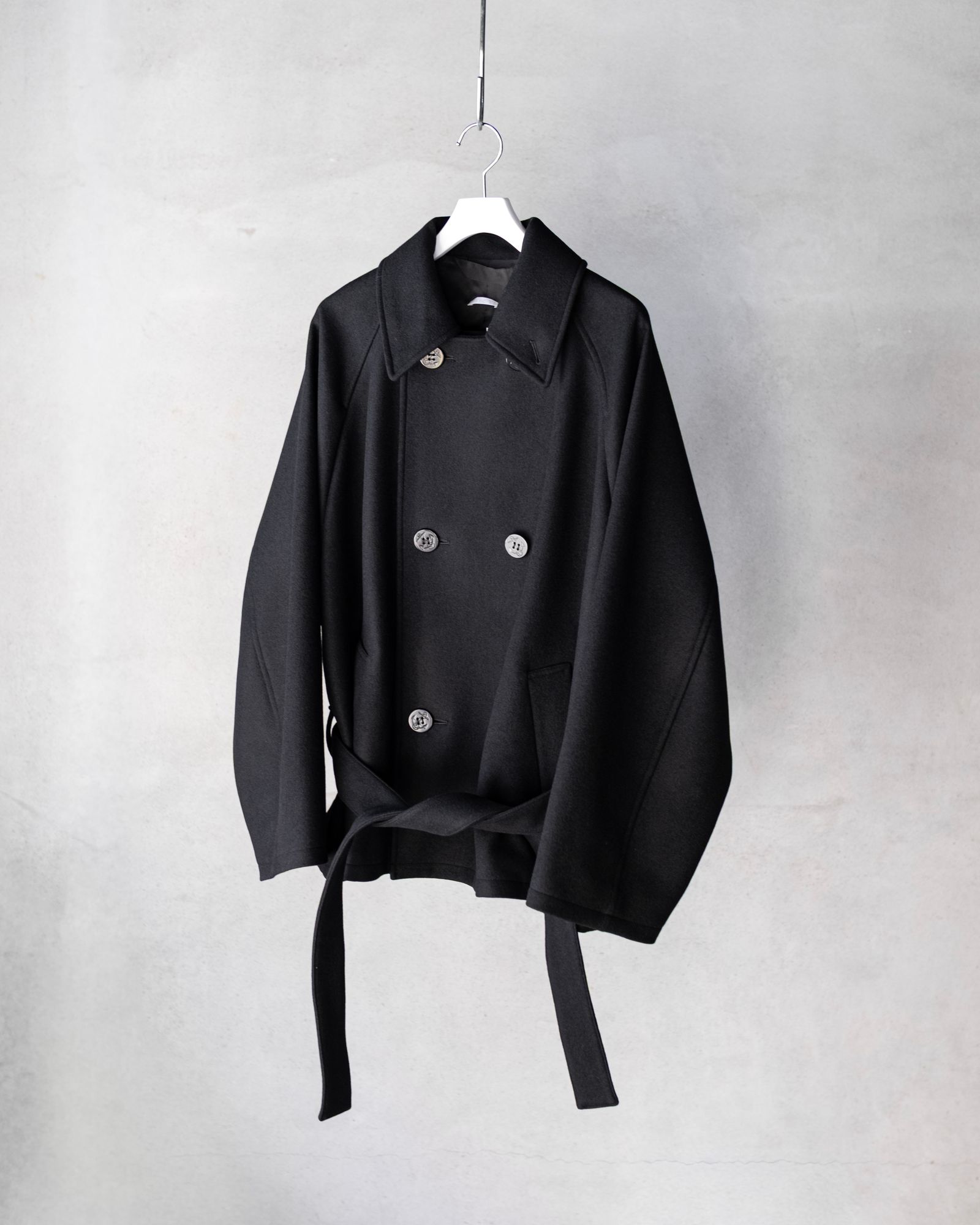 Wool Raglan Pea Coat / Black