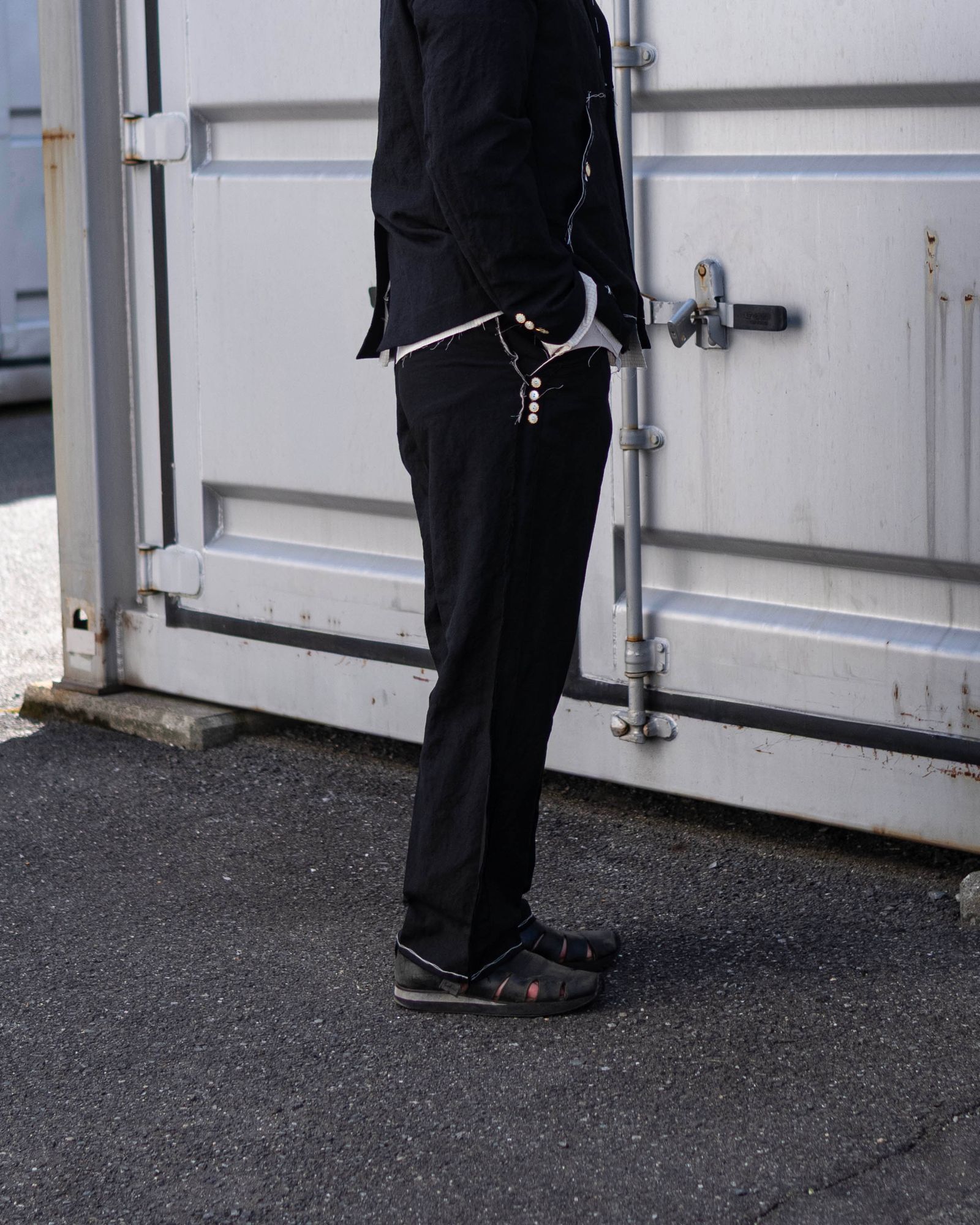 “SAMON” pleated ceremony pants / Black