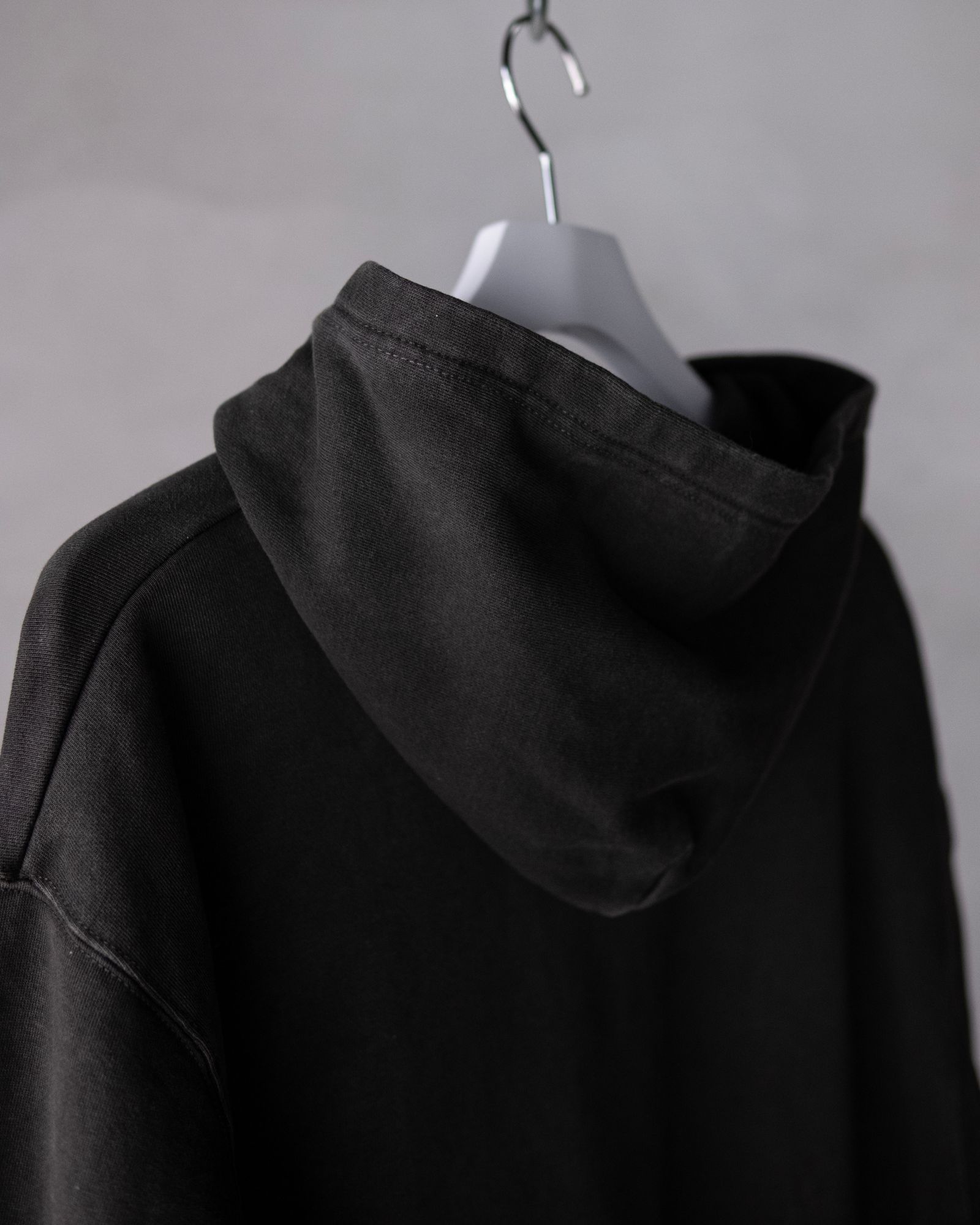KYOTO SUMI-DYED HOODIE / Black