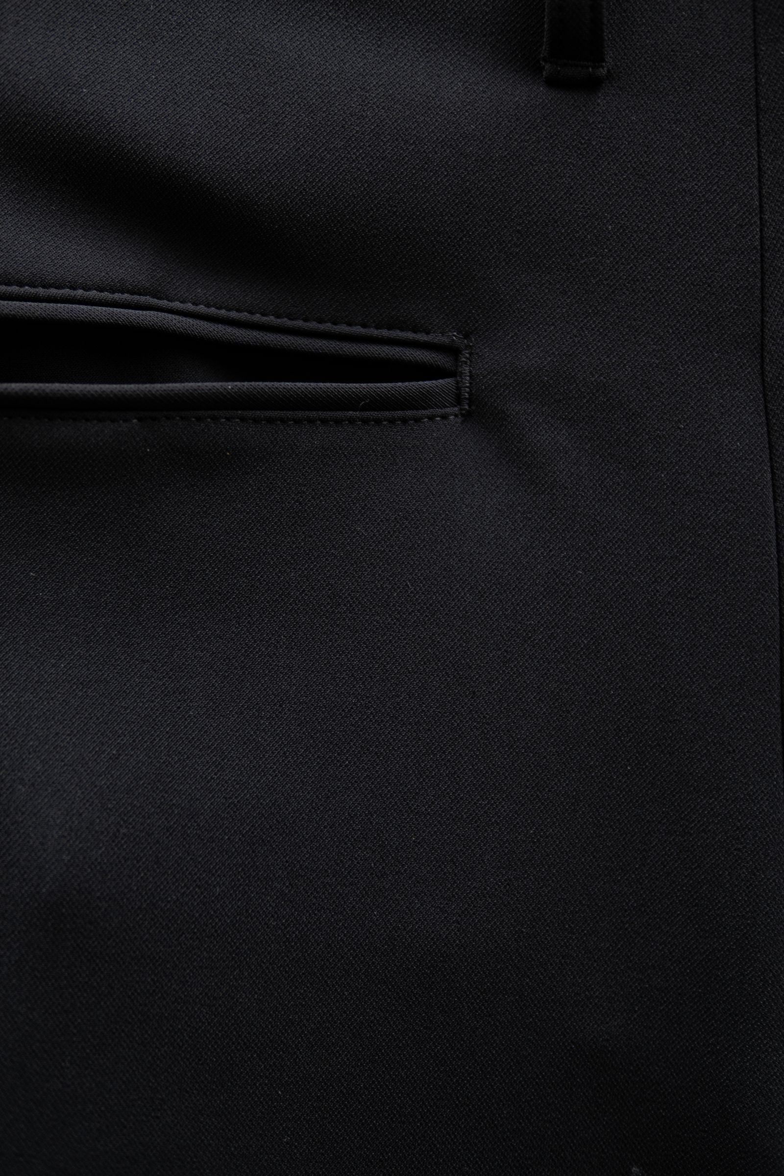 EGG BAGGY / COLOURLESS BLACK