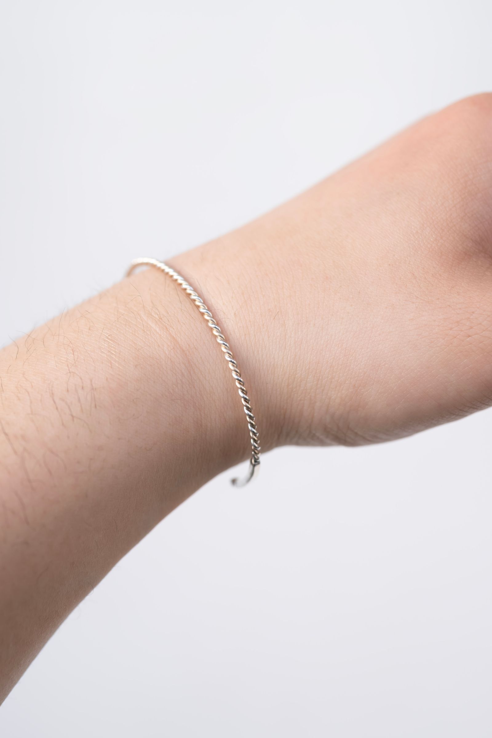 BANGLE - TWIST