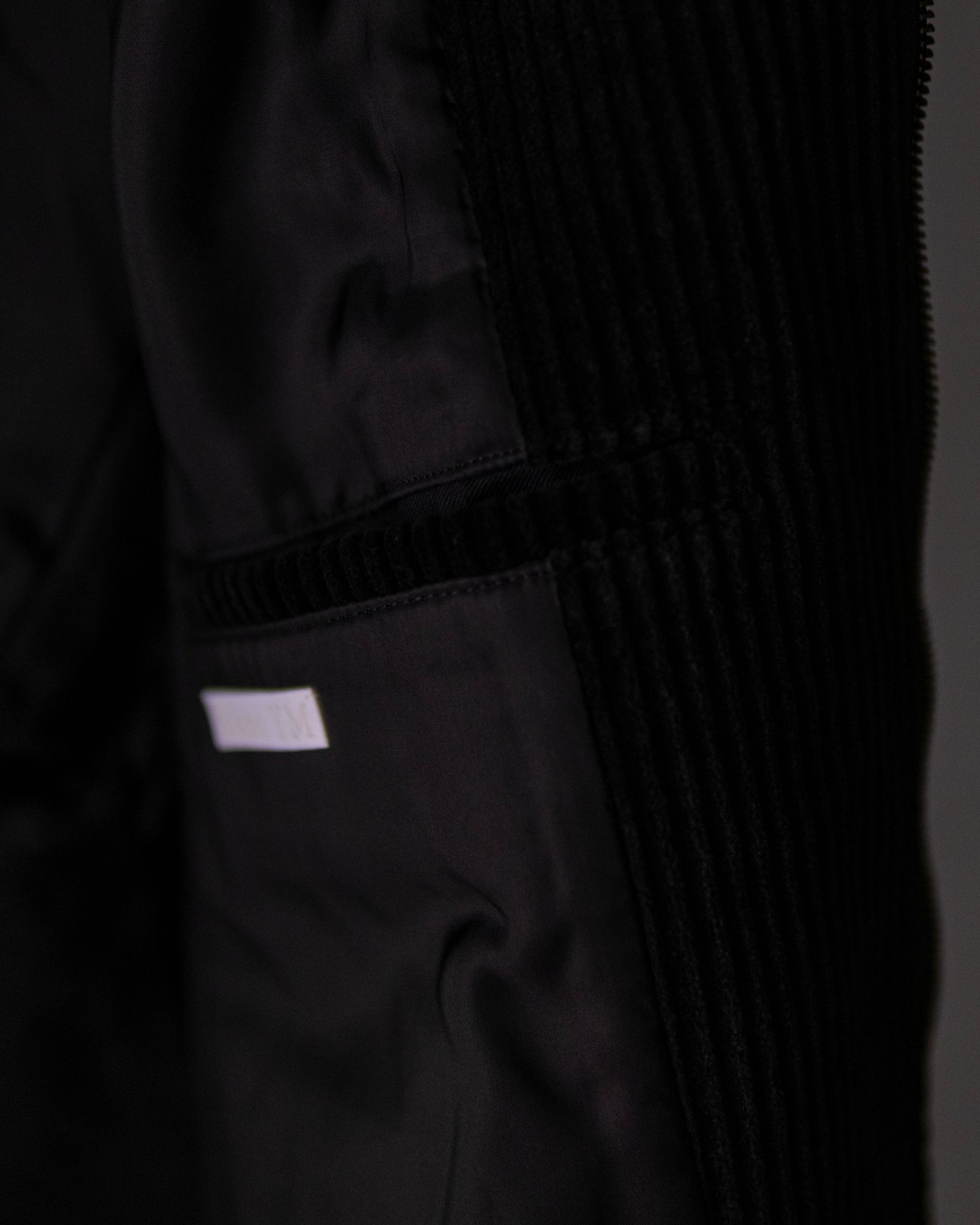 Corduroy Padded JKT / Black