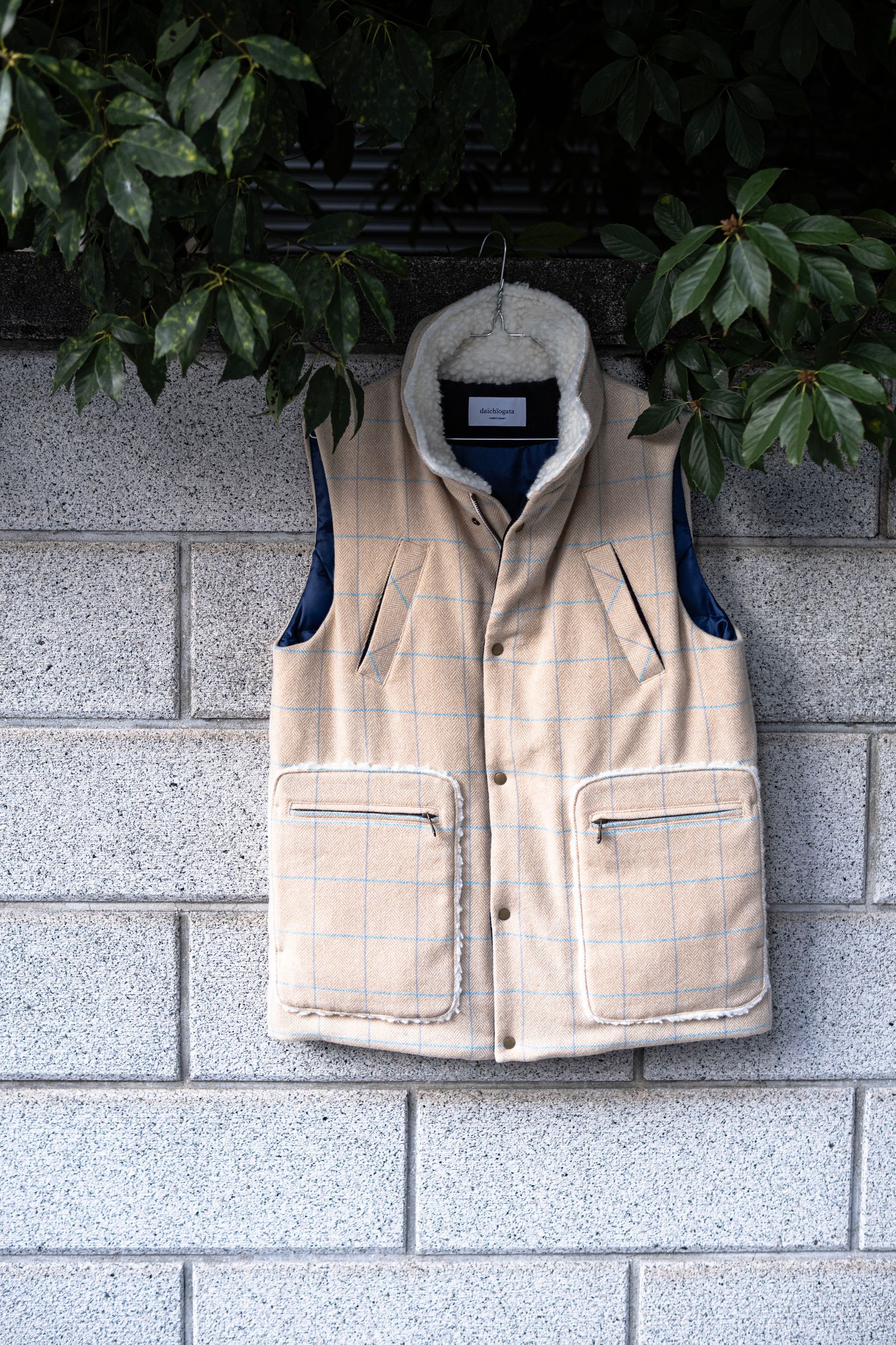 TWEED DOWN VEST / HERRINGBONE OVERPANE