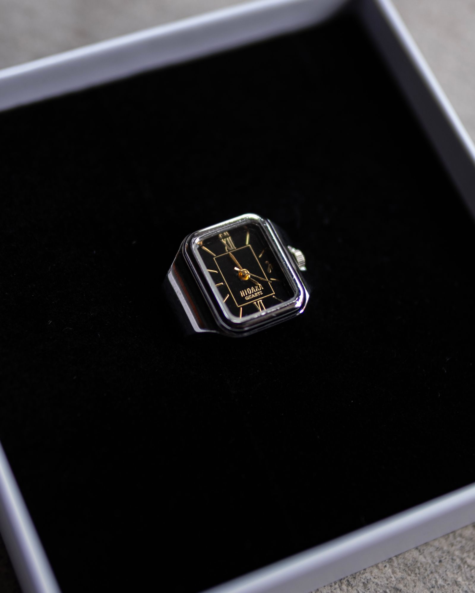 Legacy Ring Watch / Silver/Black
