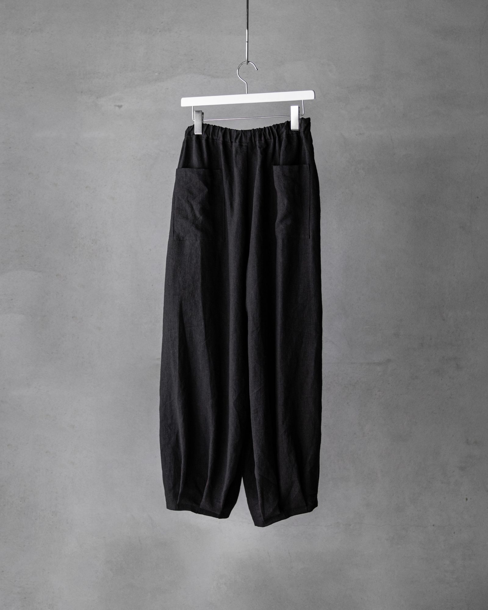 Linen Tucked Hem Wide Easy Pants / Black