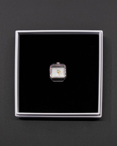 E/W Ring Watch / Silver/White