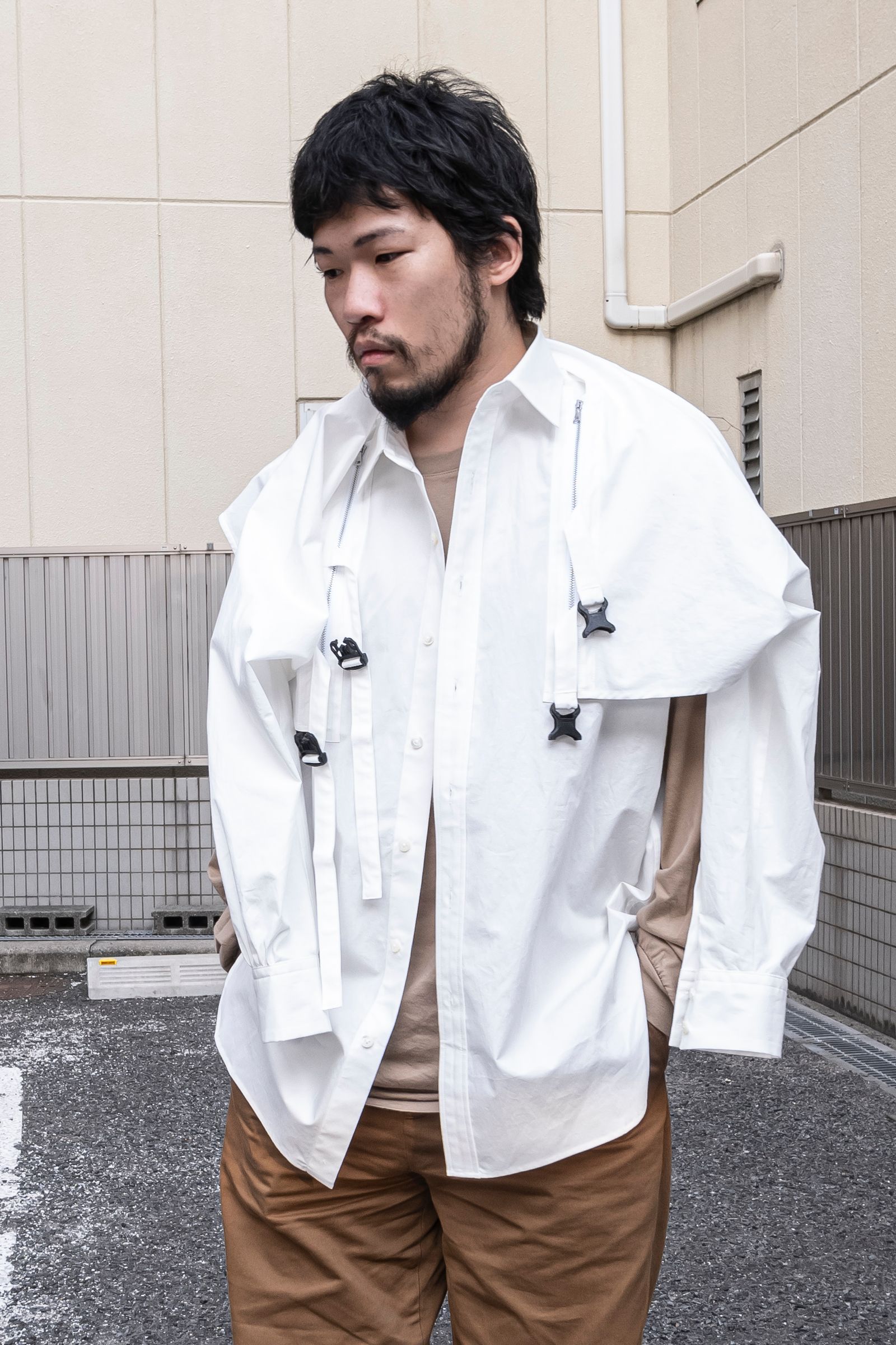 meagratia - separated shirt / wht | Retikle Online Store