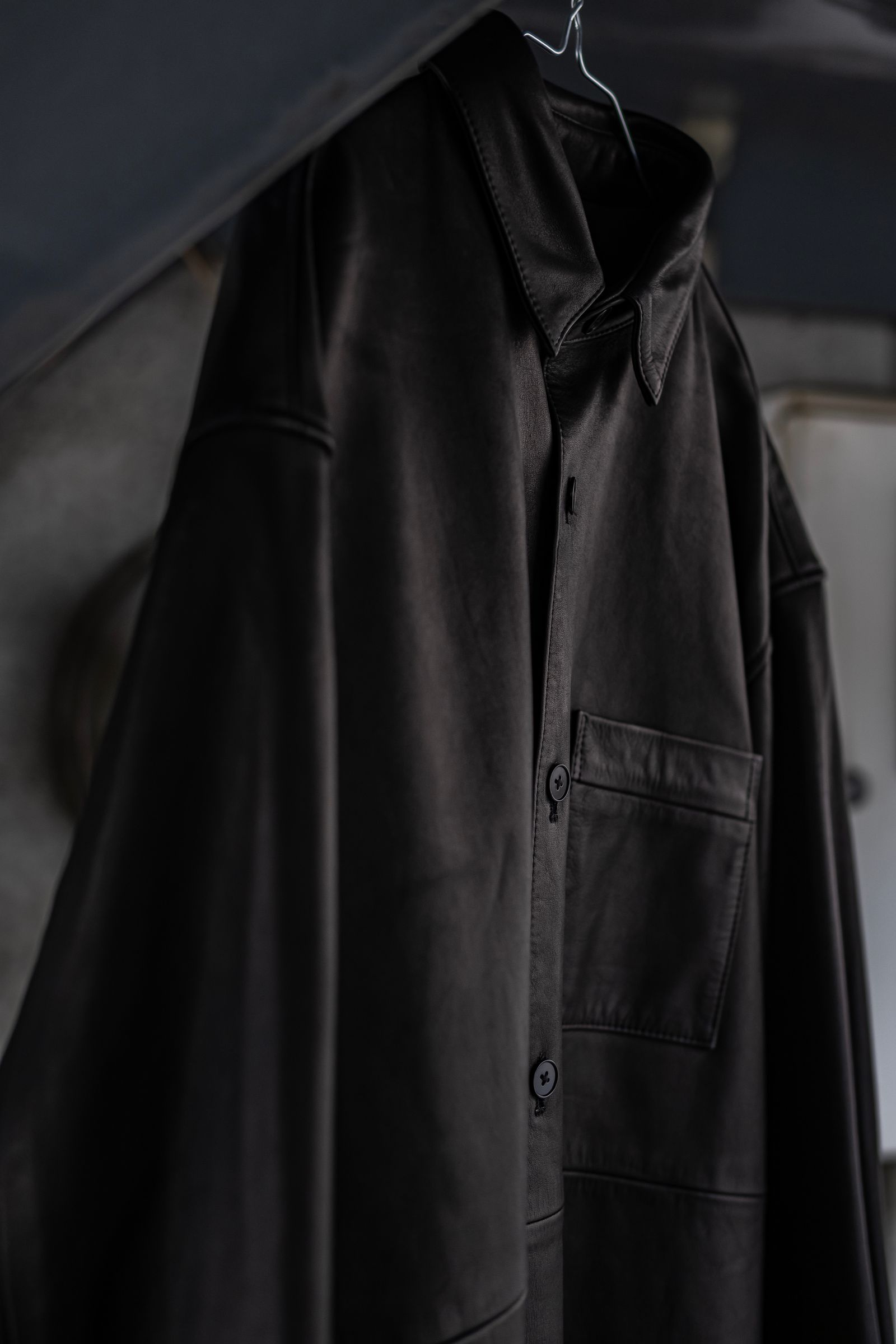 Leather Wide Shirt / Black