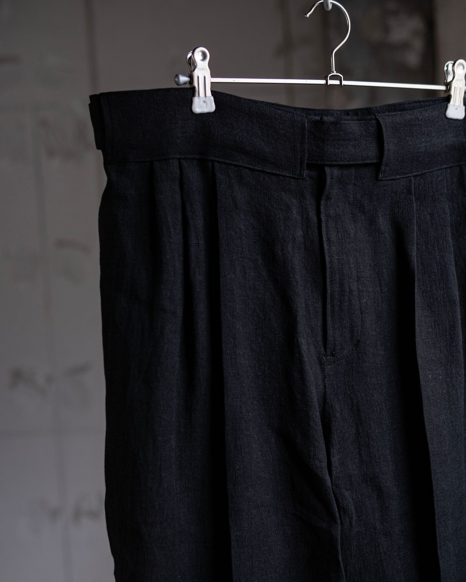 Linen Double Hem Pants with Matching Belt / Black
