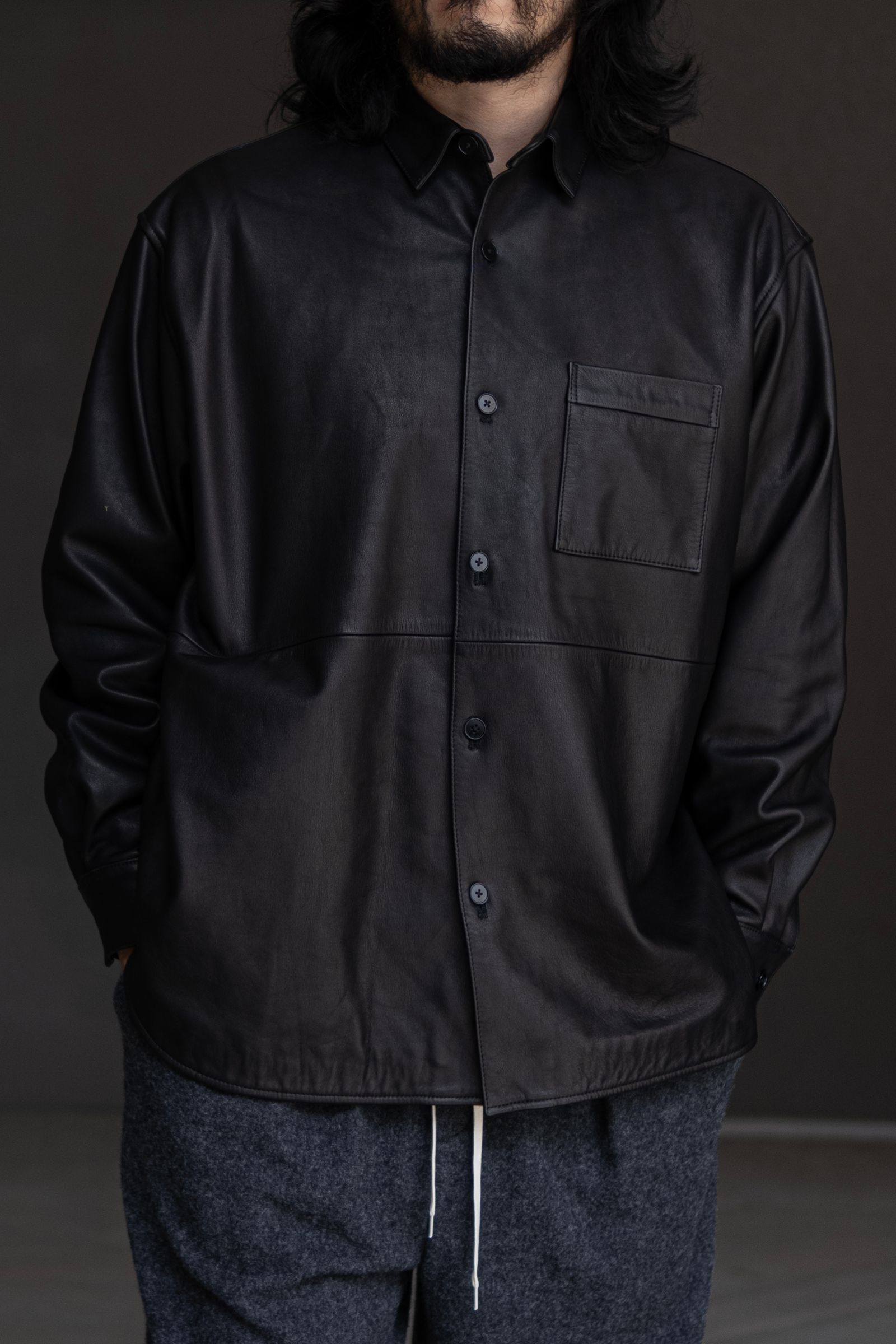 Leather Wide Shirt / Black