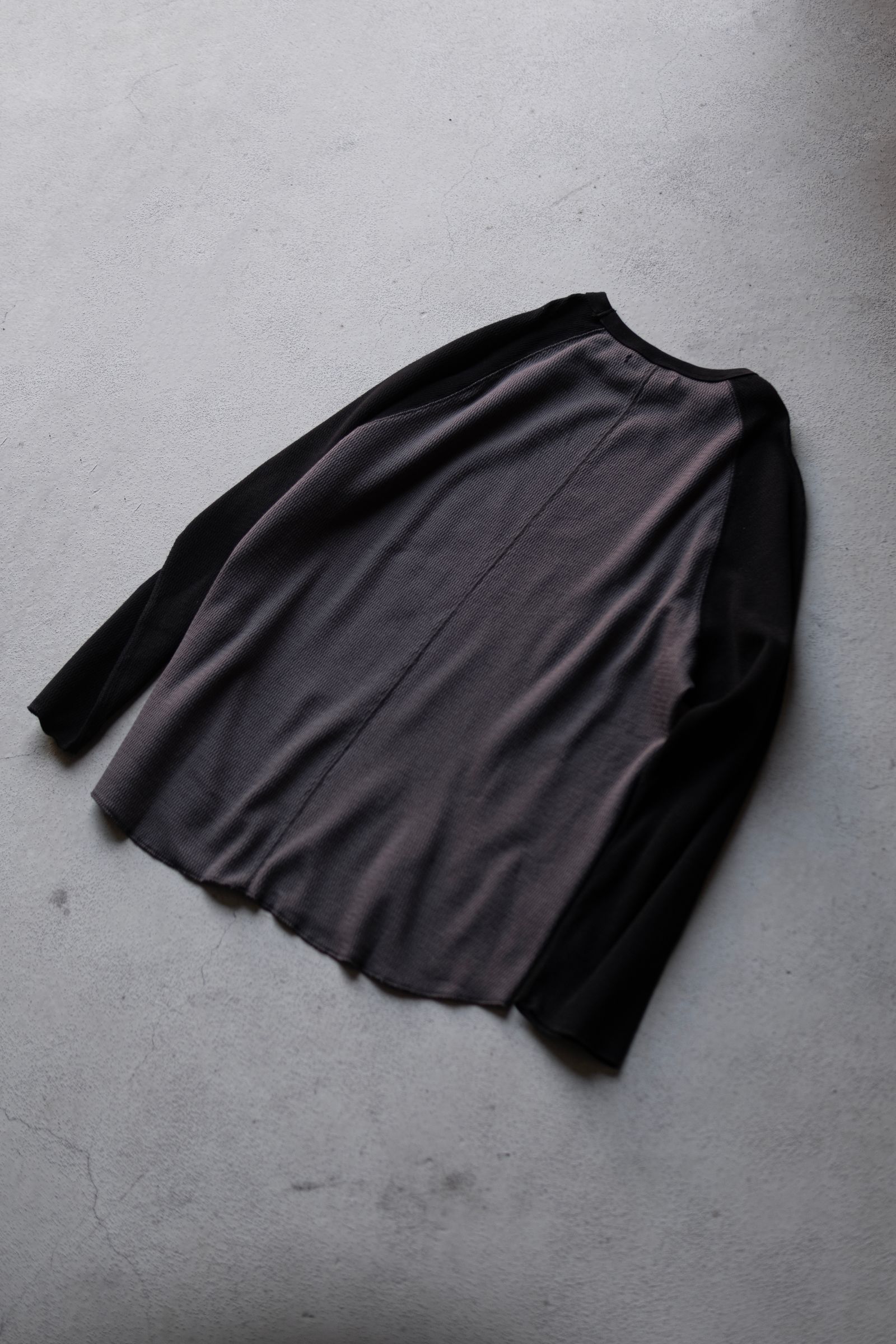 RAGLAN SLEEVE THERMAL LS / CHARCOAL×BLACK