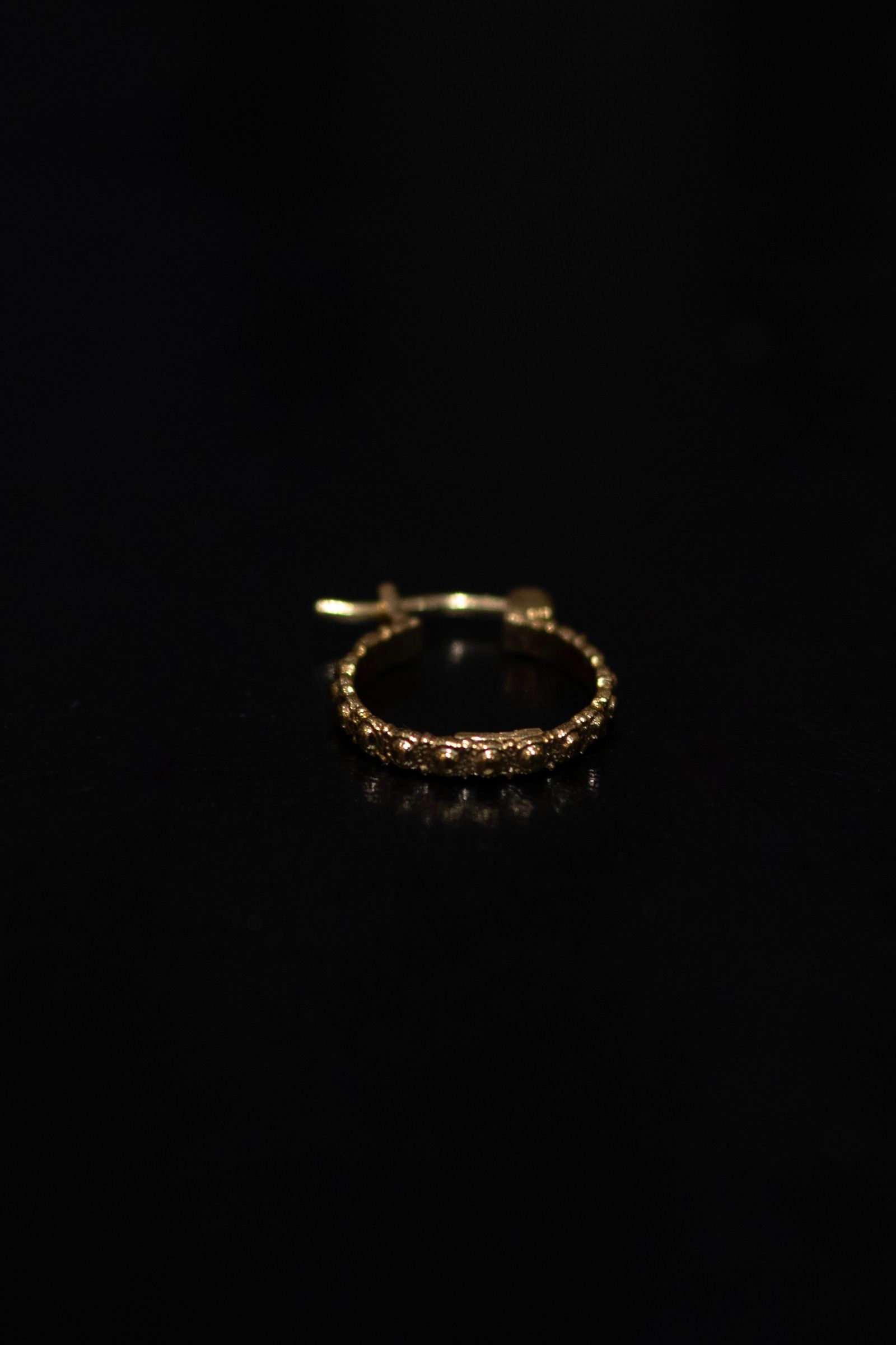 PIERCE - LACE - GOLD