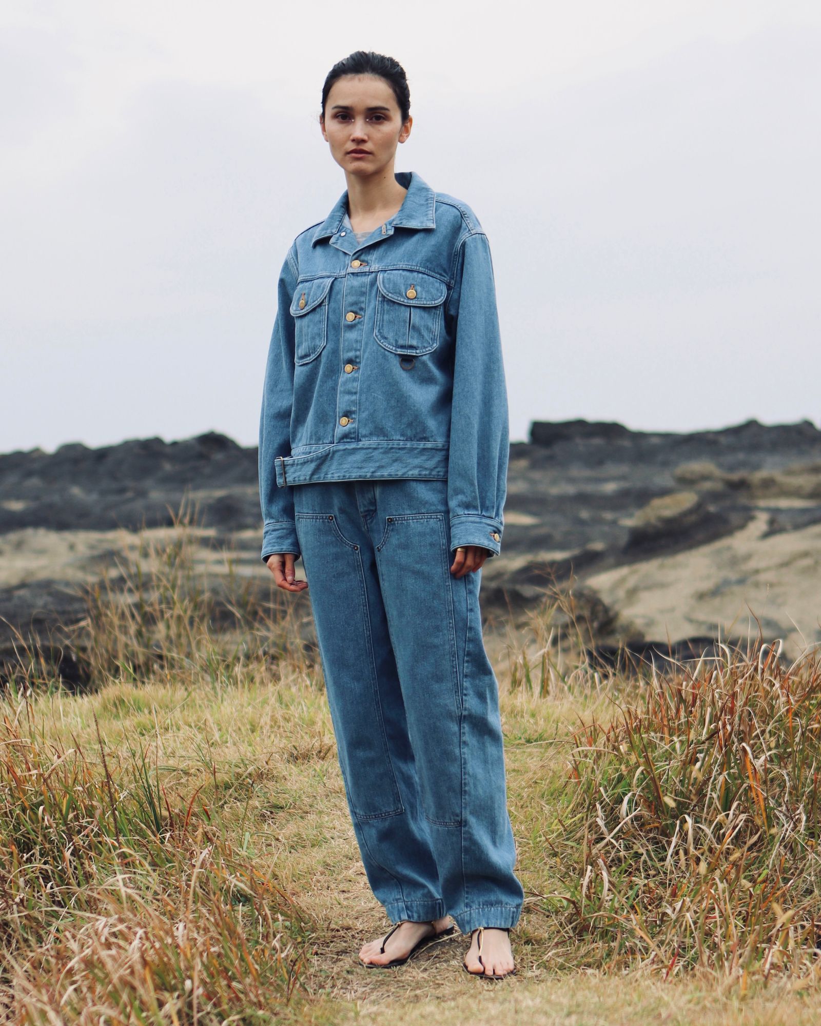 wide denim pants / light indigo