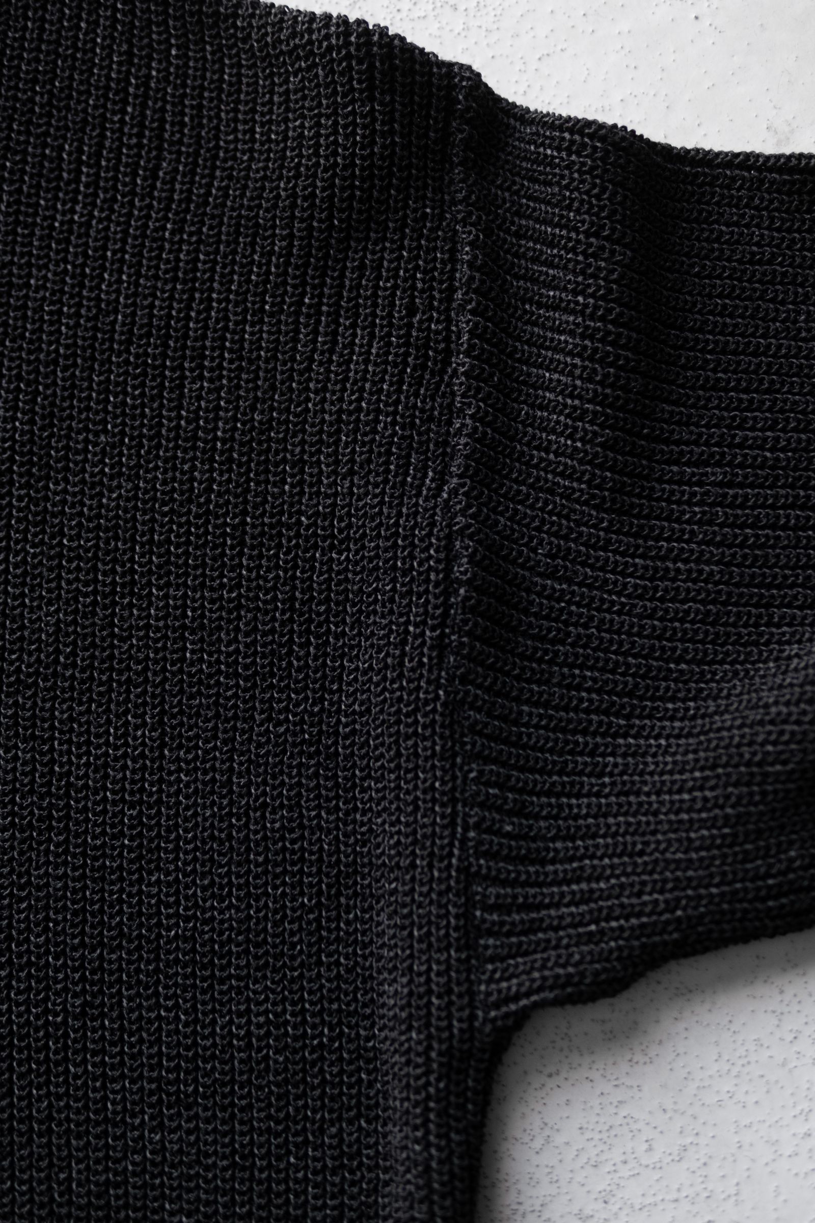 Skipper Knit Shirts / Black