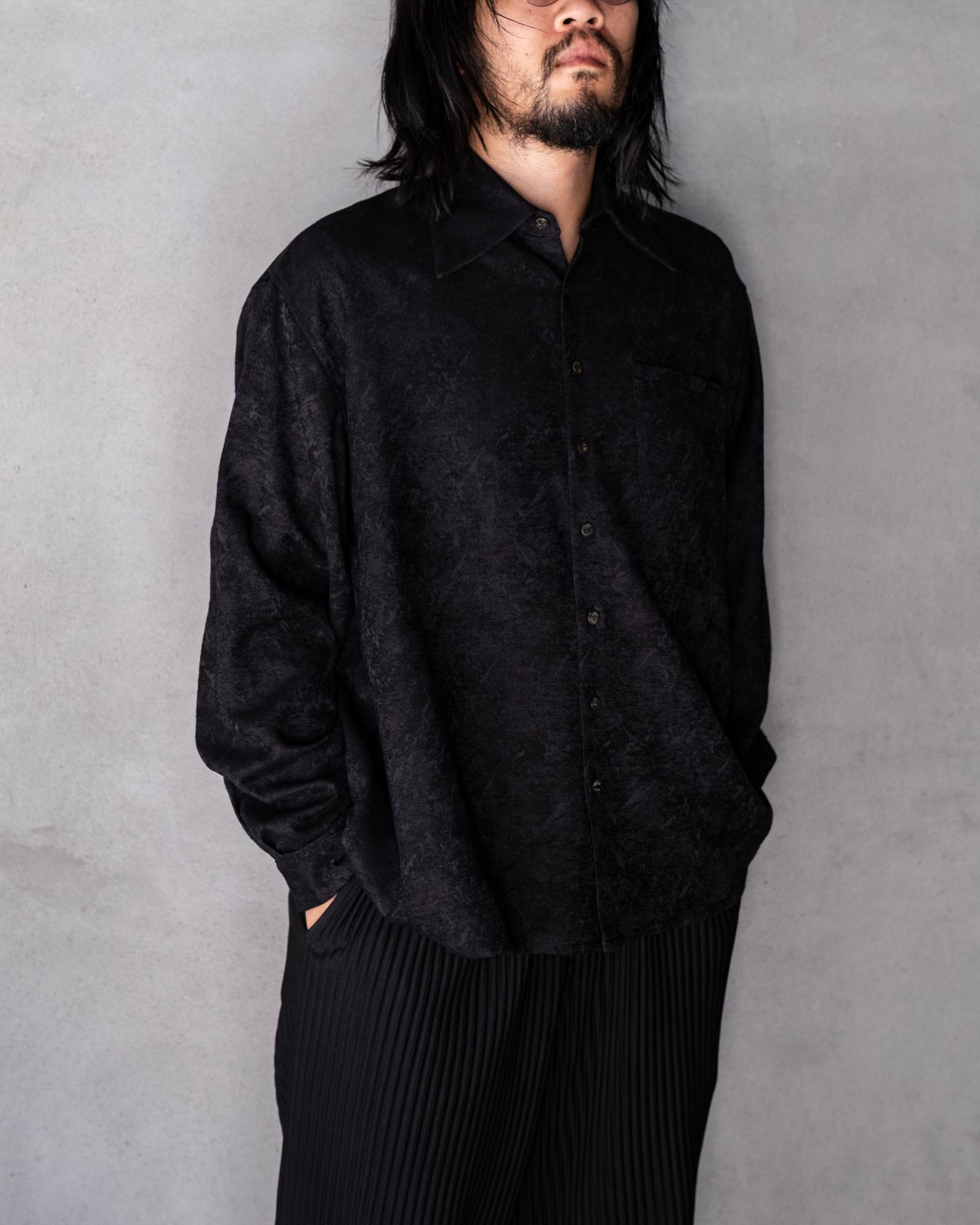 Blurred Pattern Jacquard Oversized Shirt / Black