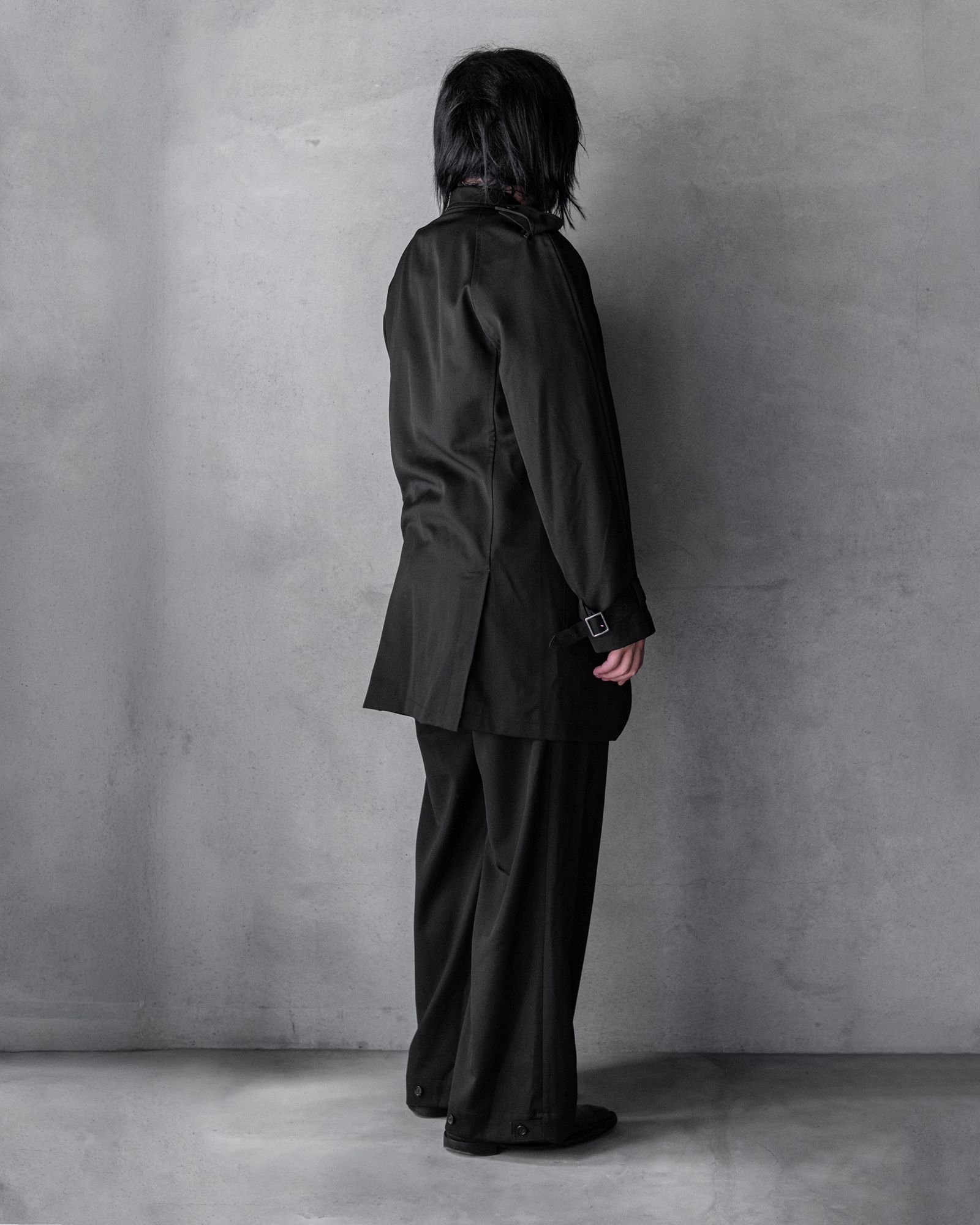 3-Tuck Wide Slacks / Black